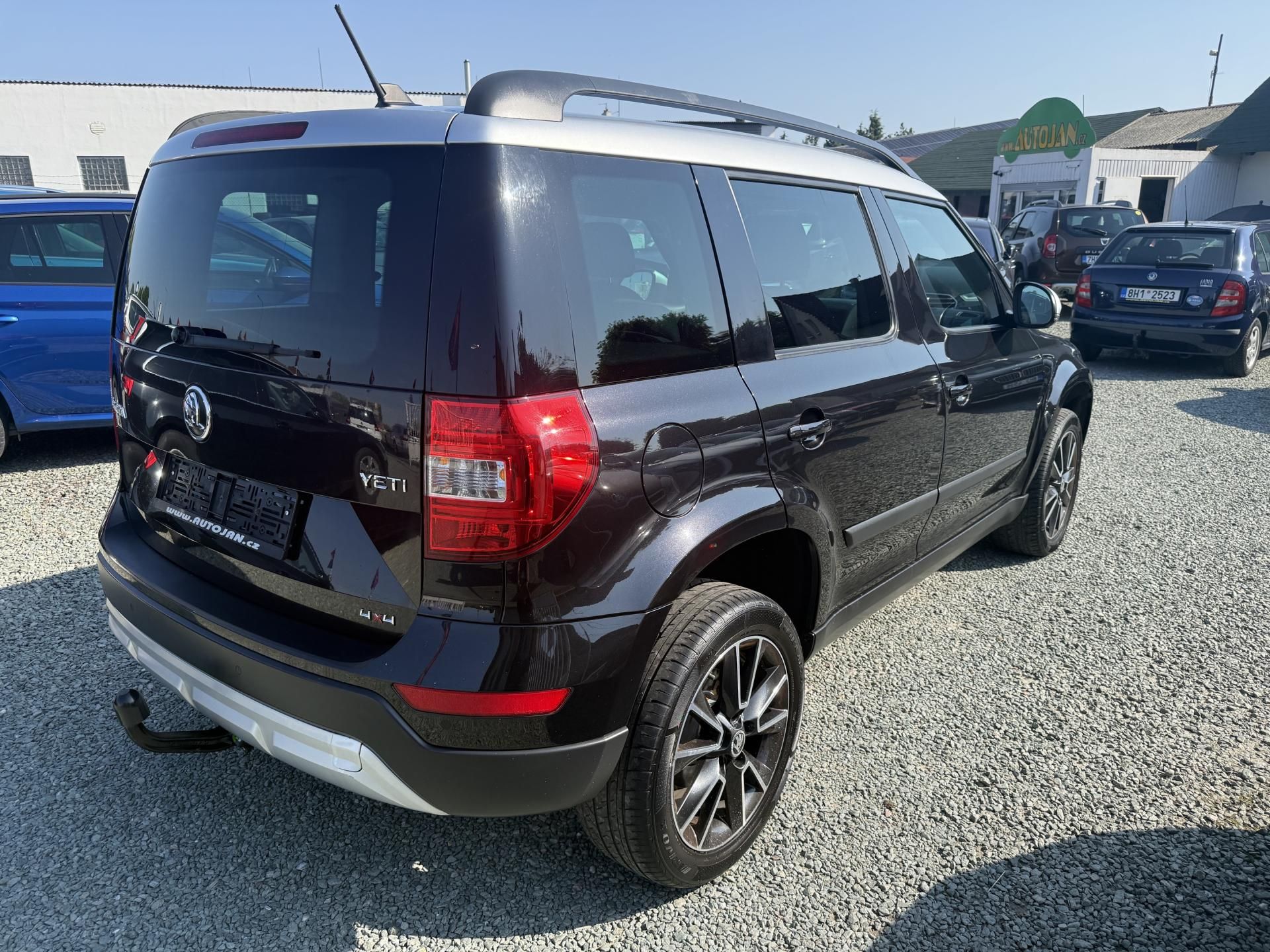 Škoda Yeti, 1.8 TSI 4x4 ELEGANCE - fotka 6