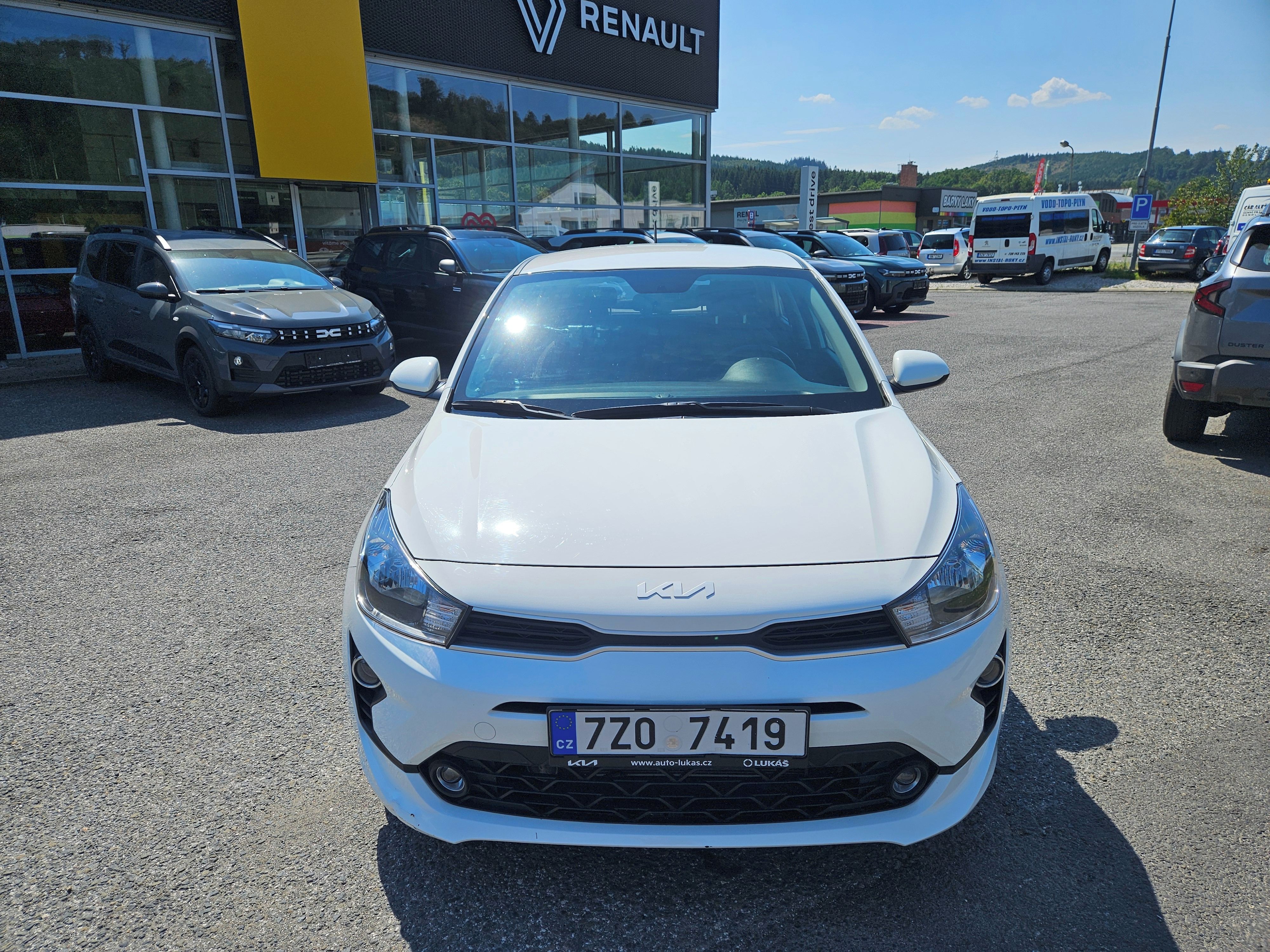 Kia Rio, 1.2 - NAJETO 36.000 km - fotka 2