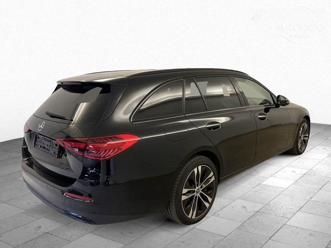 Mercedes-Benz Třídy C, 300e T Avantgarde*360°KAMERA - fotka 2