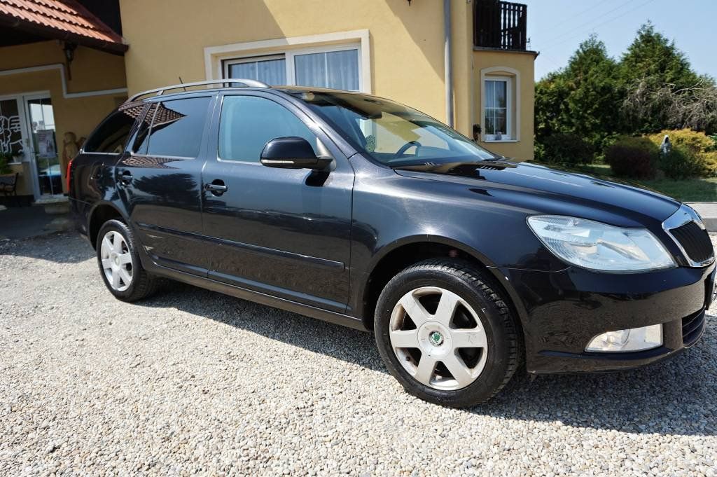 Škoda Octavia, ELEGANCE 1,6 TDI 77 kW - fotka 2
