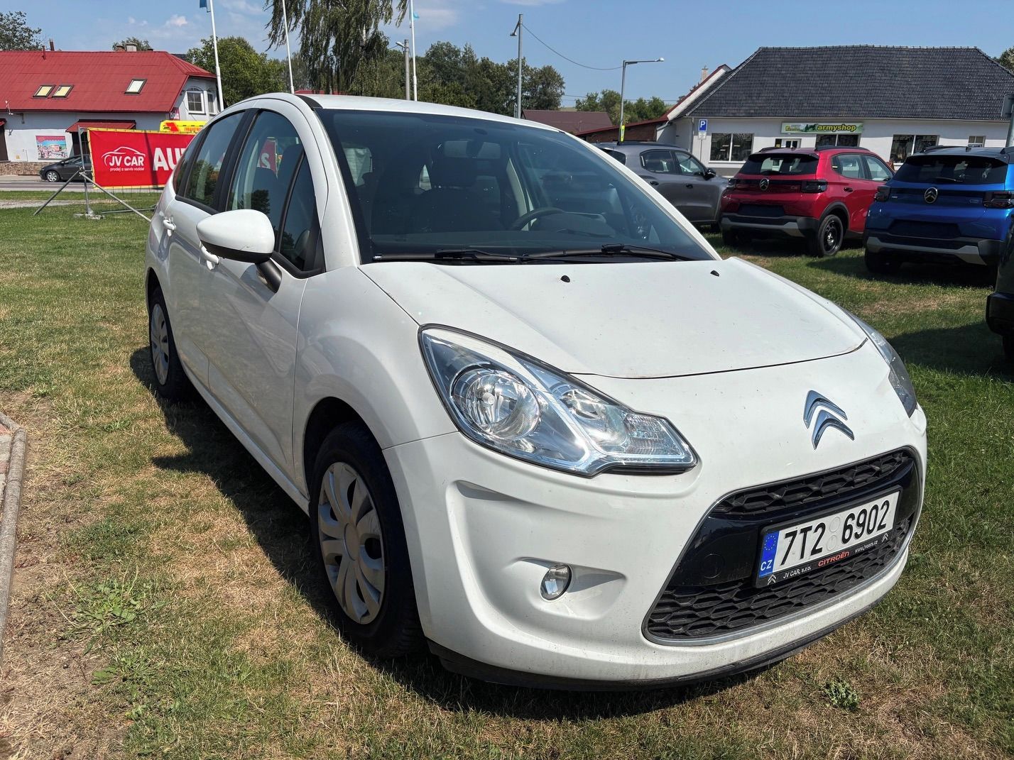 Citroën C3, 1.4 i Attraction - fotka 5