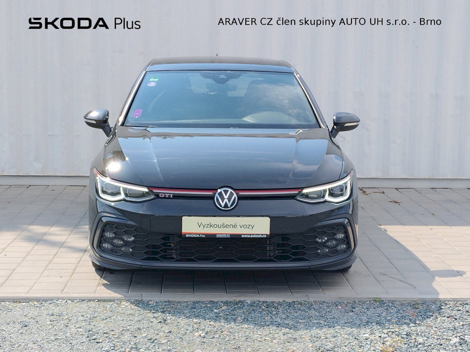 Volkswagen Golf, 2,0 TSI GTI 180kW DSG DPH - fotka 4