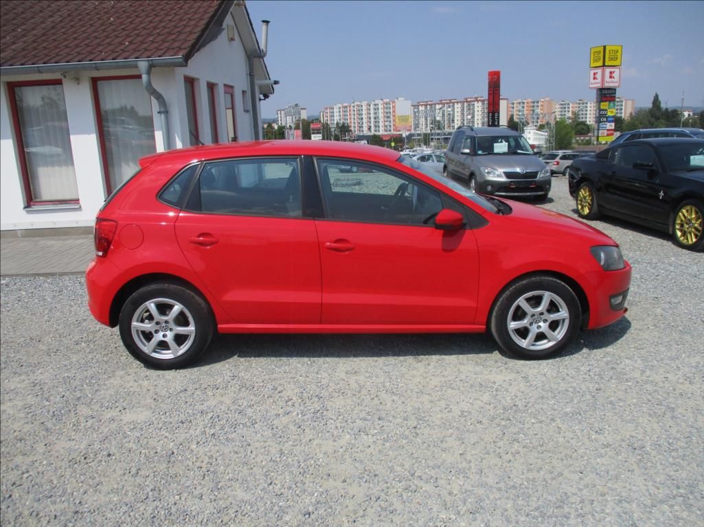 Volkswagen Polo, 1,2 TSi, klima, serv. kniha, - fotka 5