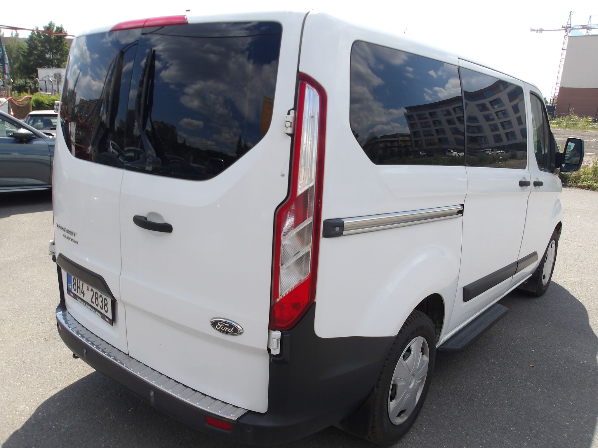 Ford Transit Custom, 2,2TDCi 8 MÍST PO ROZVODECH ! - fotka 5
