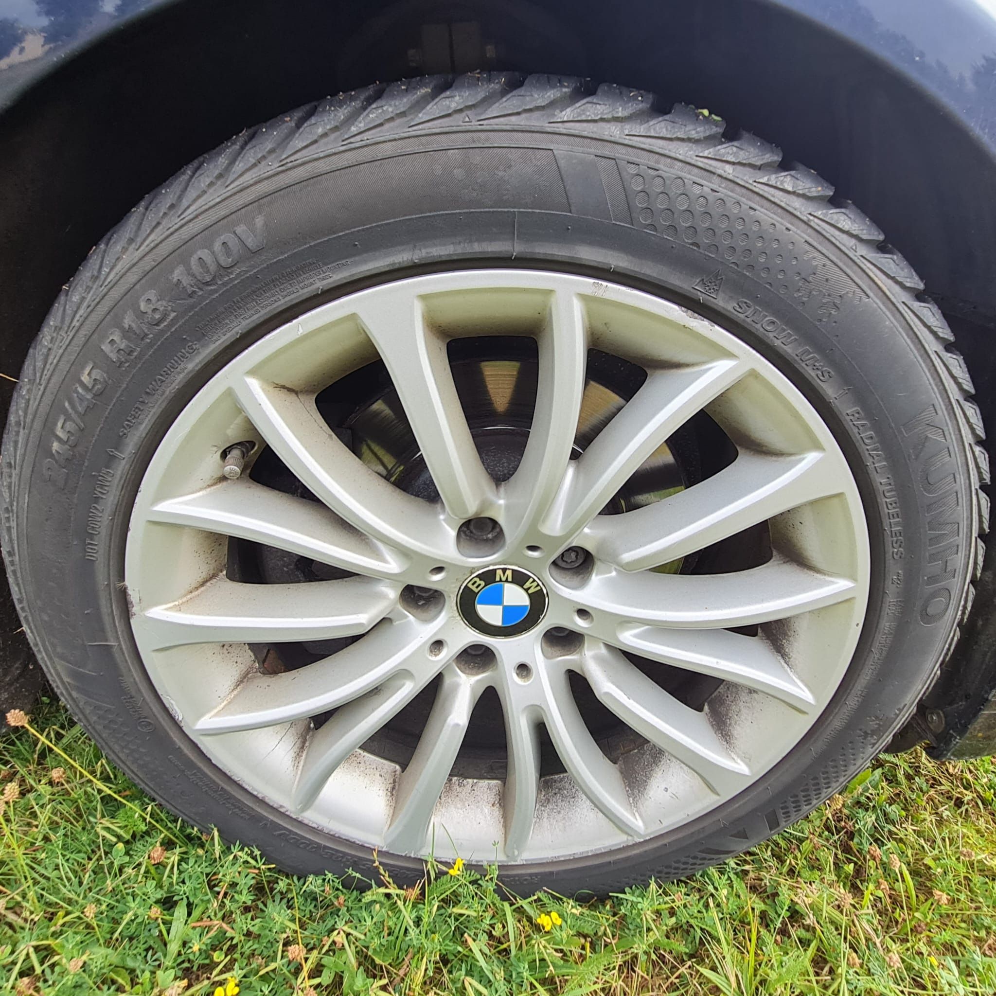 BMW Řada 5, 520xD servis, nízké km - fotka 2
