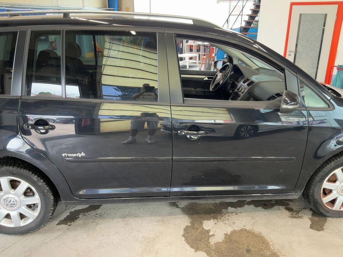 Volkswagen Touran, 1.6 Mpi 75KW 108tkm FREESTYLE - fotka 6