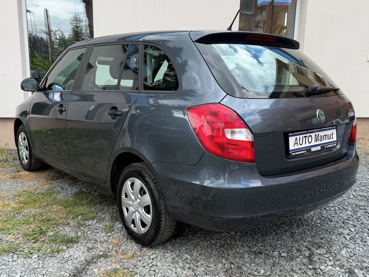 Škoda Fabia, 1.4 16v 63kW bez koroze, 1.maj - fotka 4