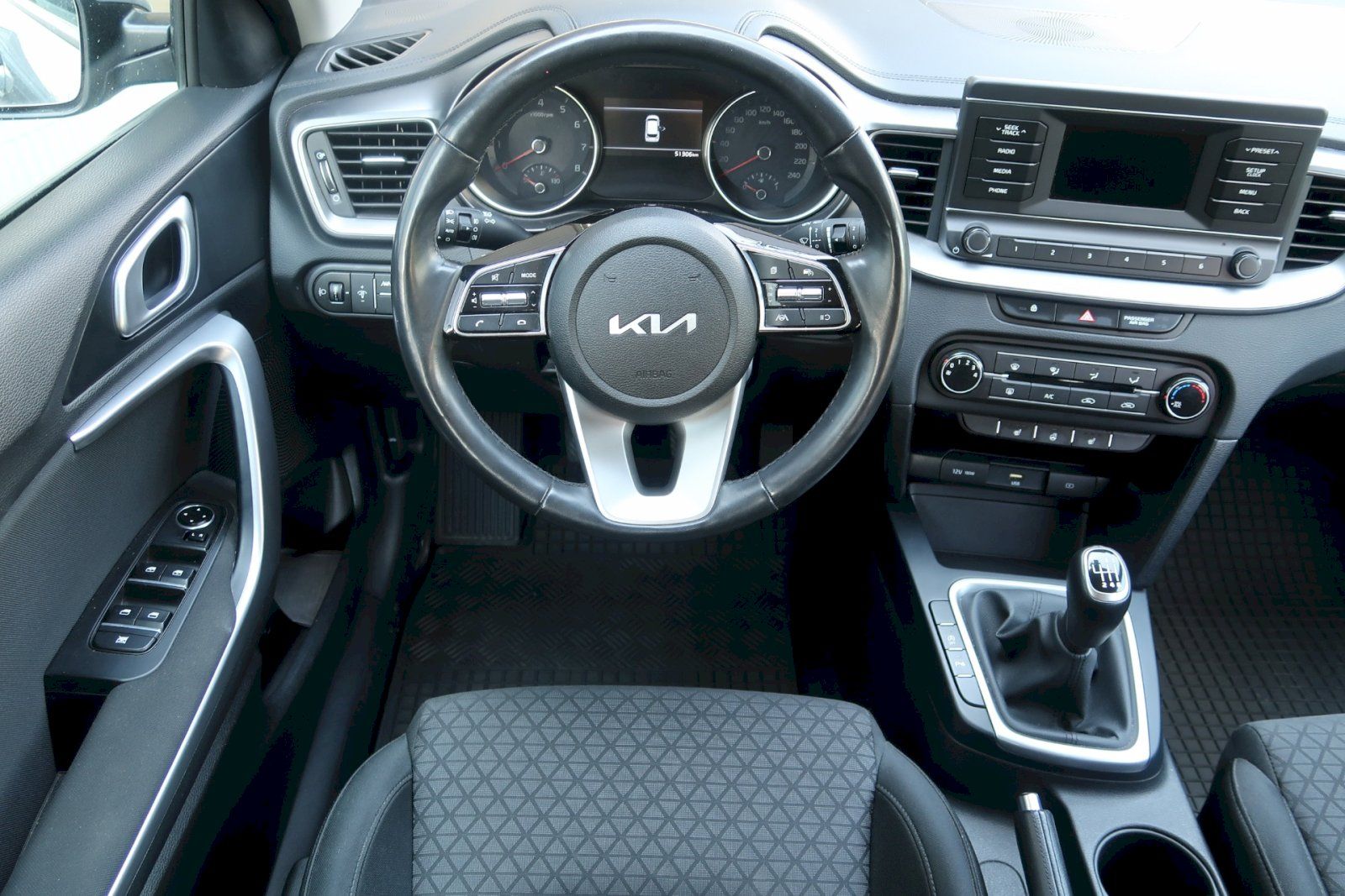Kia Cee´d, Sportswagon 1,0 T-GDI/88 kW - fotka 6