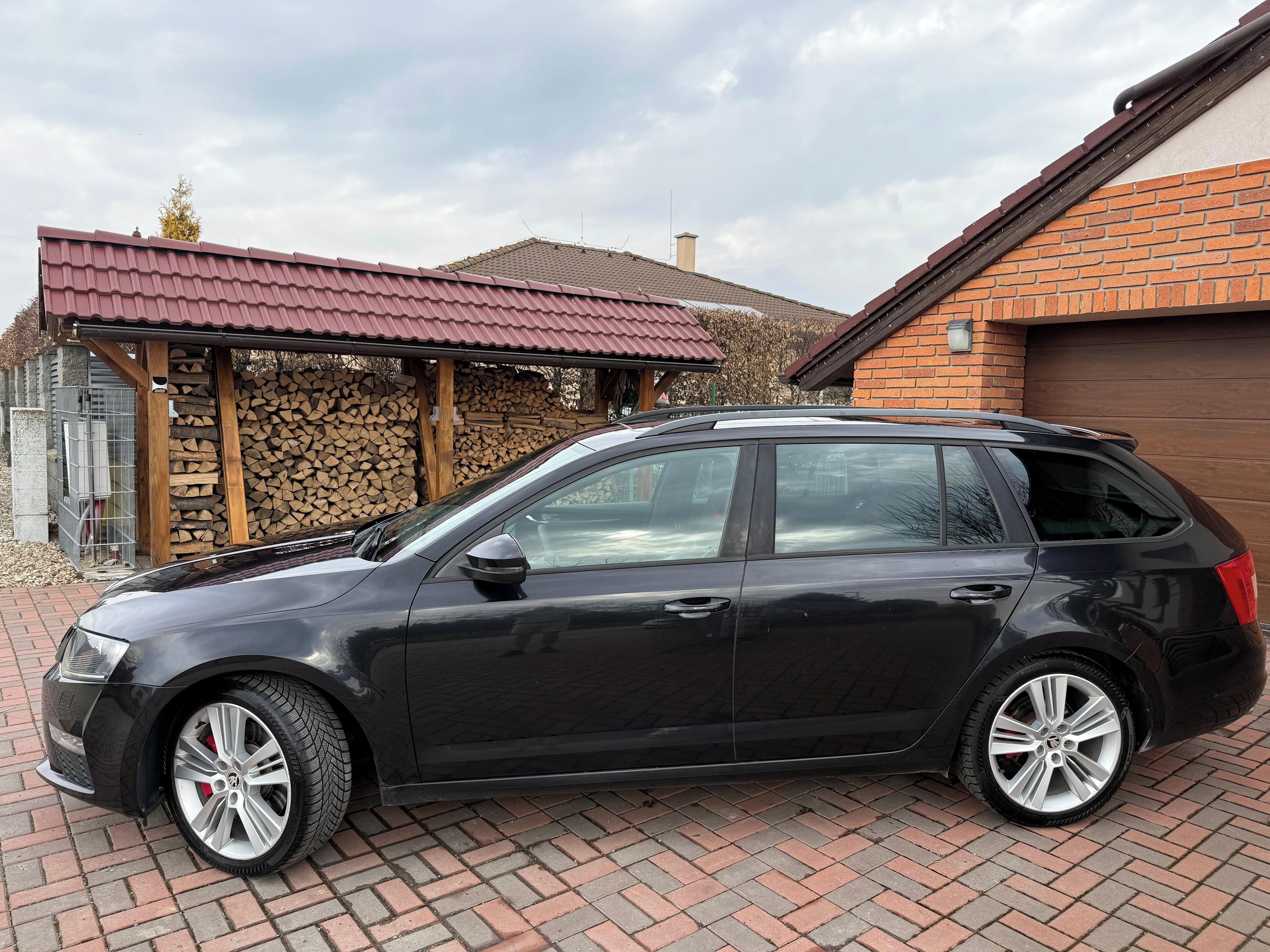 Škoda Octavia, Octavia 3 RS 2.0 TDI 135kW - fotka 2