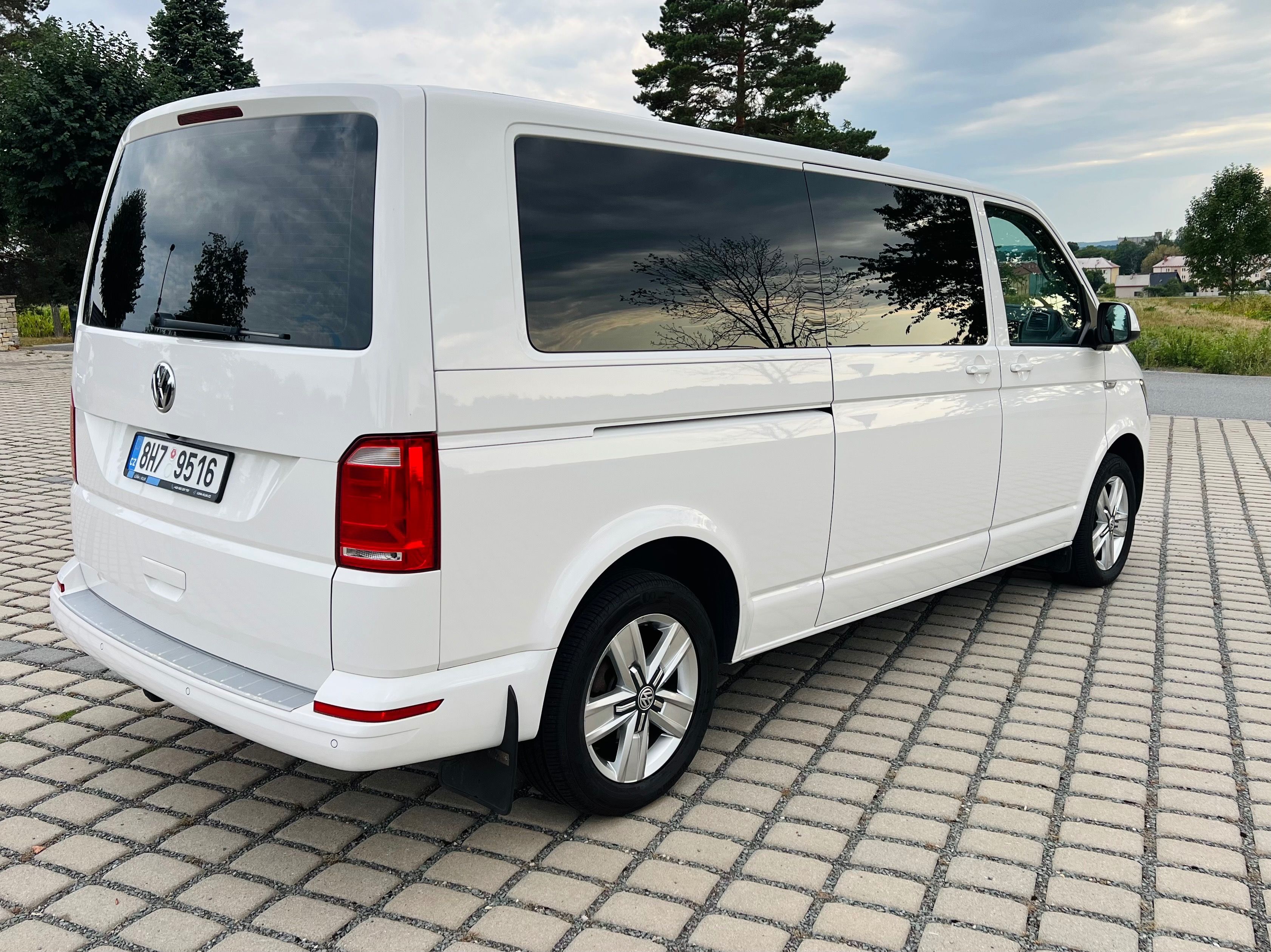 Volkswagen Multivan, LONG T6, DSG, COMFORTLINE - fotka 5