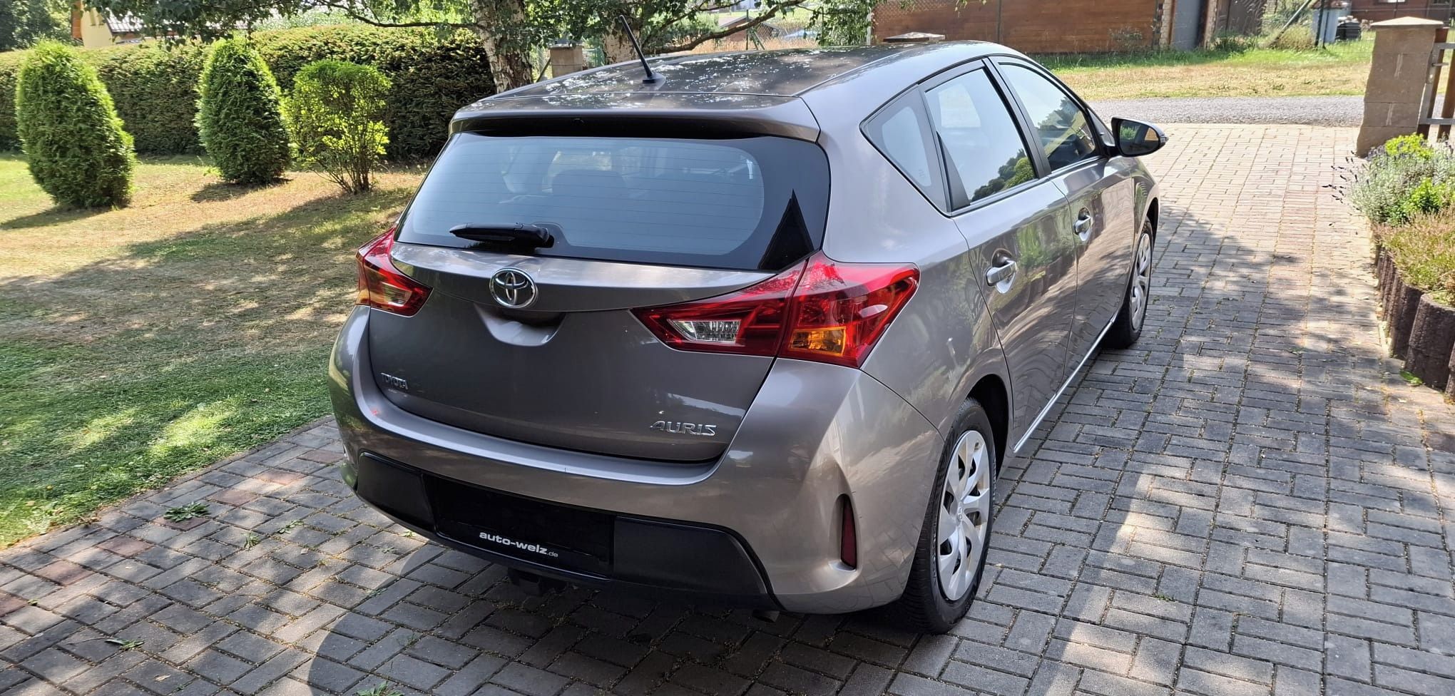 Toyota Auris, 1, 3vvti, 2013, 68000km - fotka 3