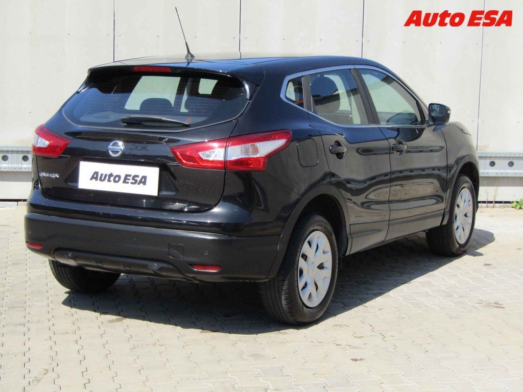 Nissan Qashqai, 1.2,2.maj,ČR - fotka 4