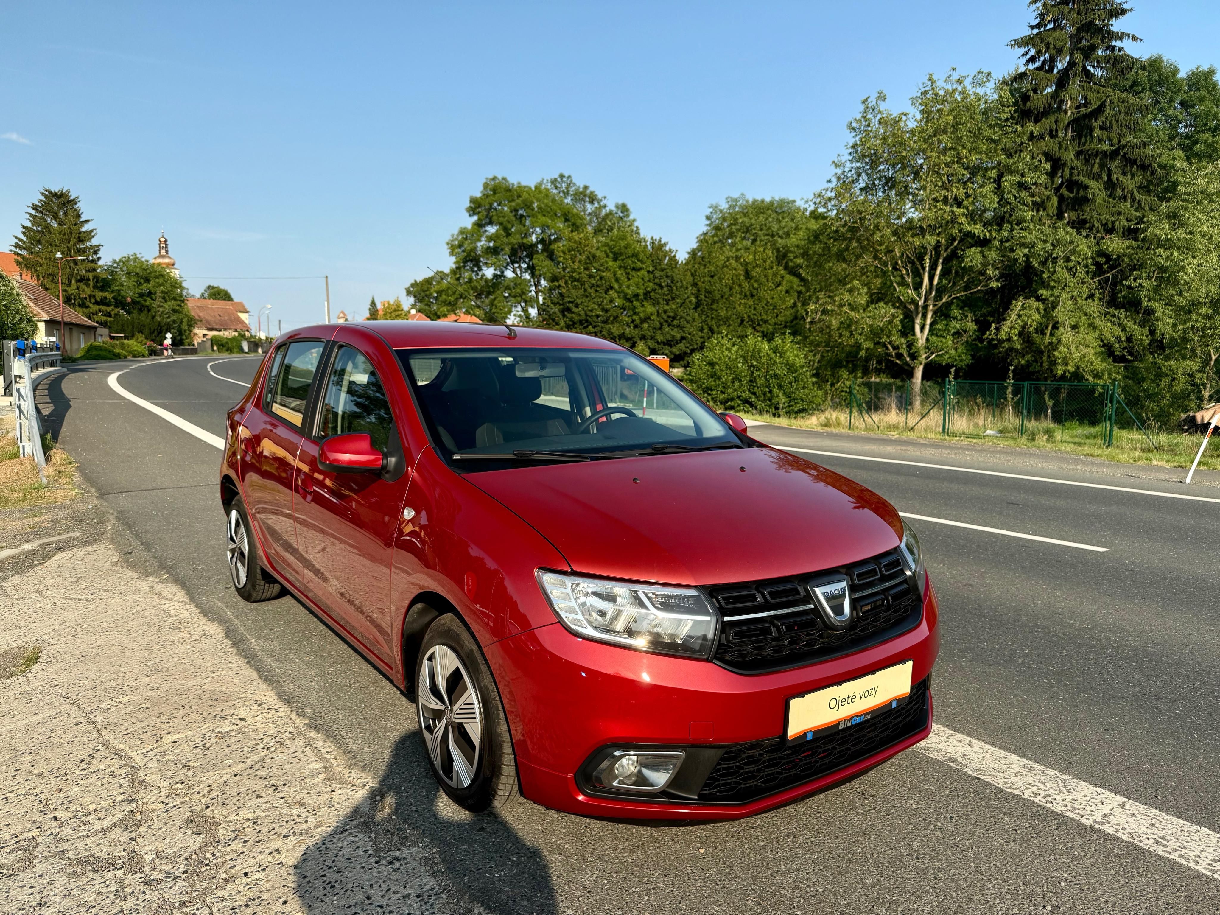 Dacia Sandero, 1.0i SCe 54kw ČR 1.Maj Klima - fotka 4