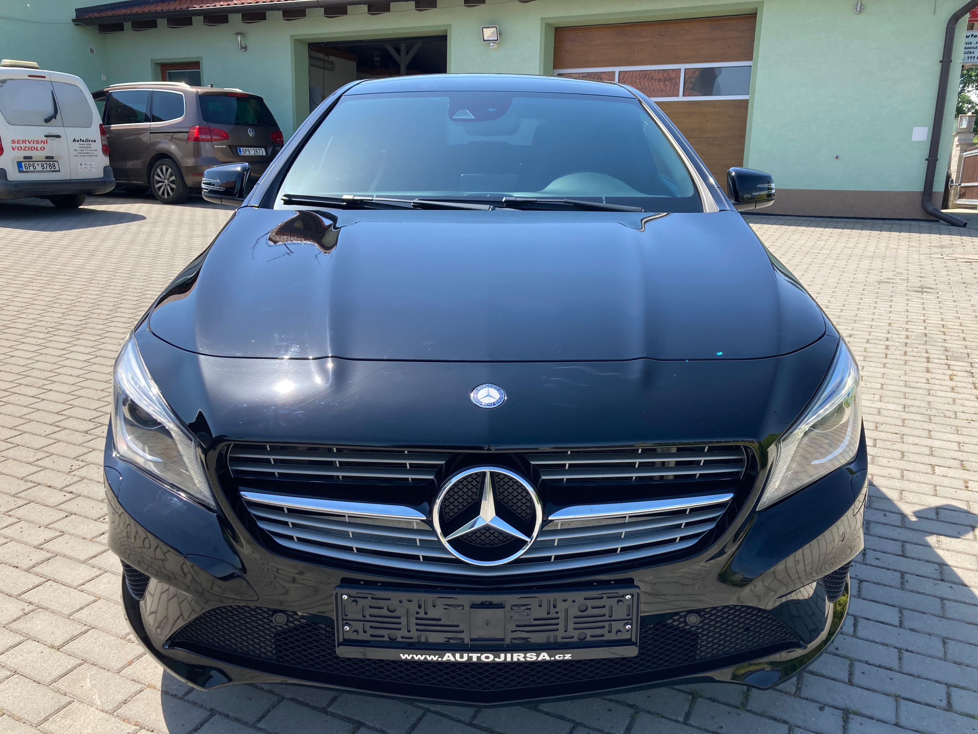 Mercedes-Benz CLA - fotka 2