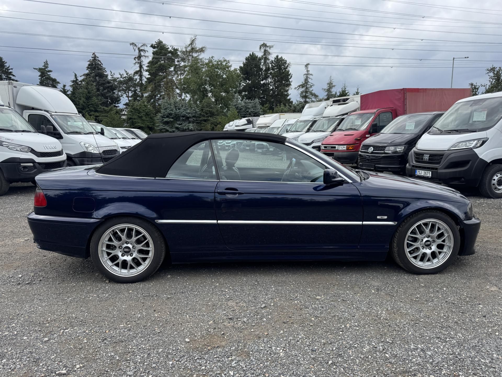 BMW Řada 3, 323CI, CABRIO - fotka 4