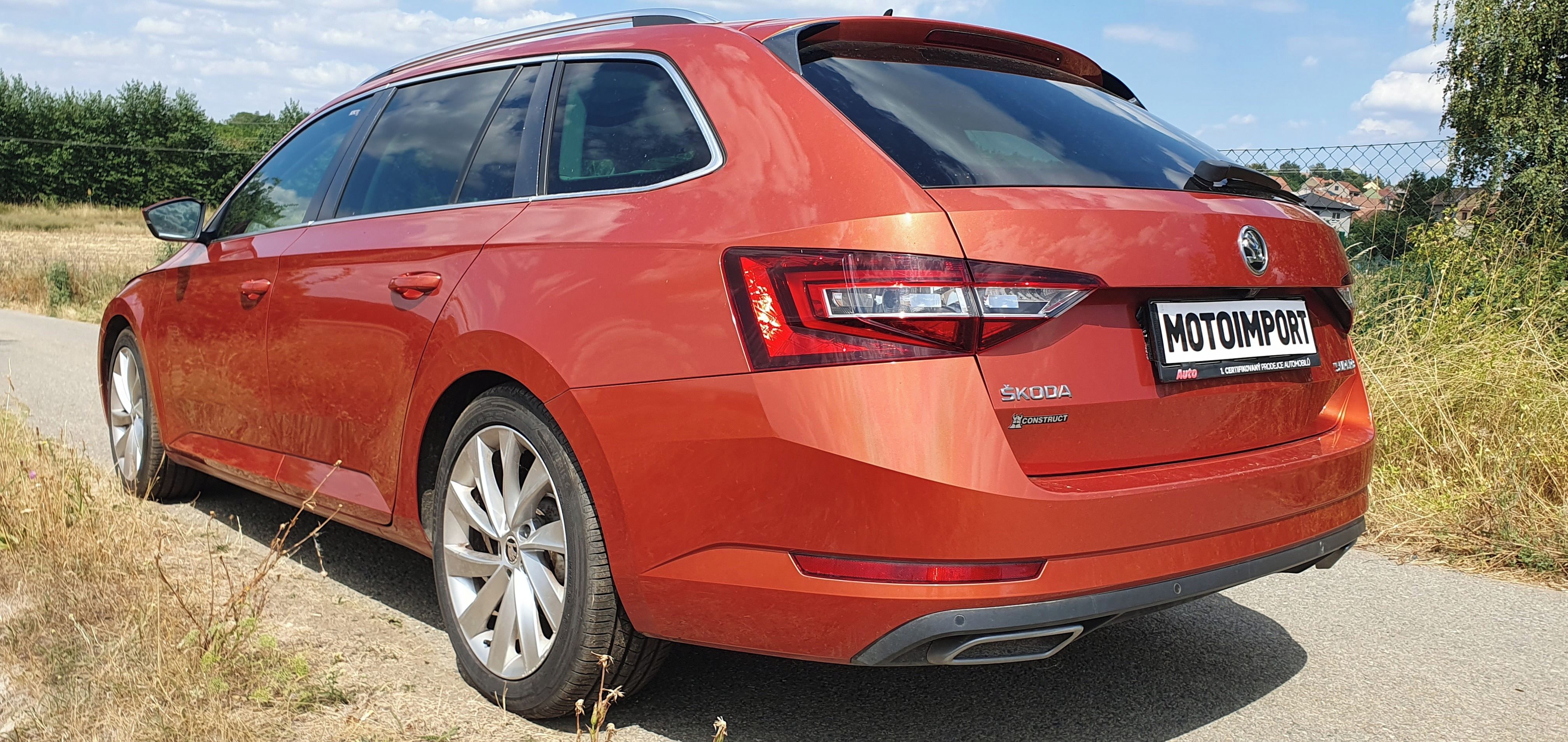 Škoda Superb, 2.0 TDI 110 Kw Luxusní výbava - fotka 5