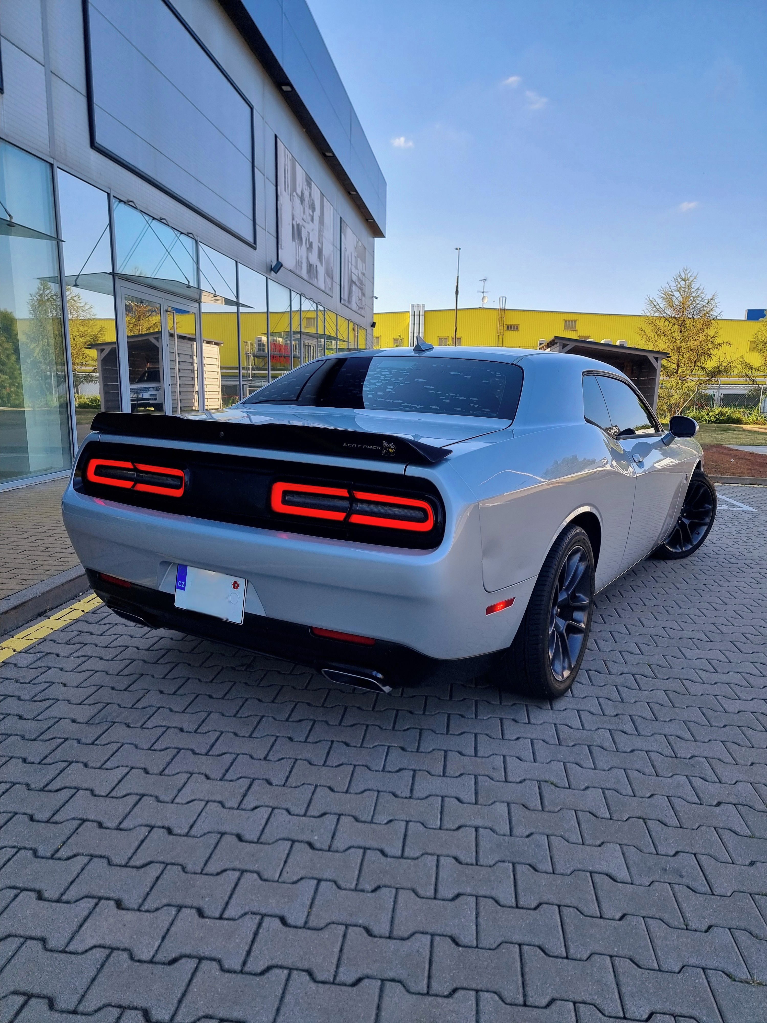 Dodge Challenger, SRT392 6,4l V8 odpočet DPH - fotka 4