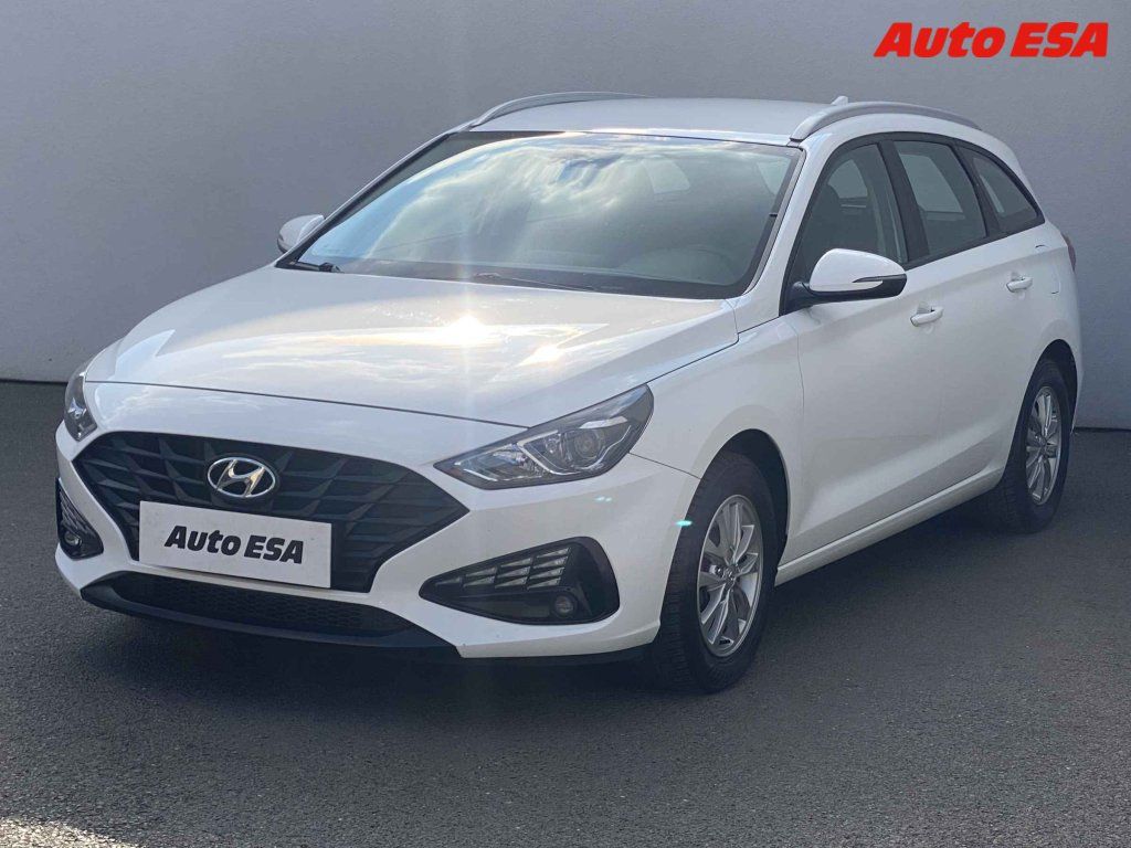 Hyundai i30, 1.6 CRDi MHEV,1.maj,ČR - fotka 3