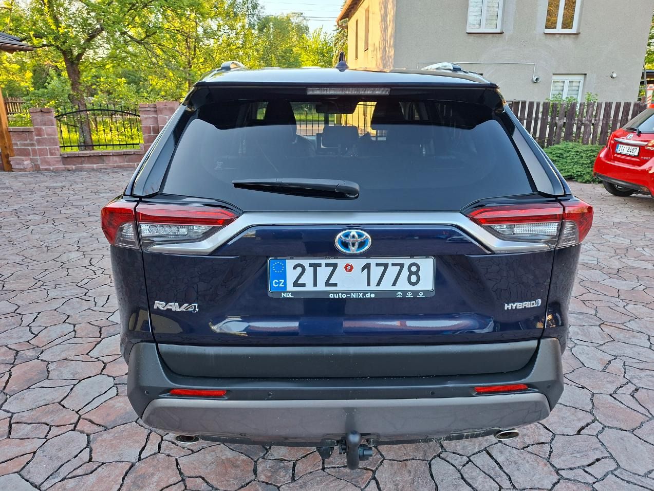 Toyota Rav4, 2.5 HYBRID 4X4  odpočet dph - fotka 5