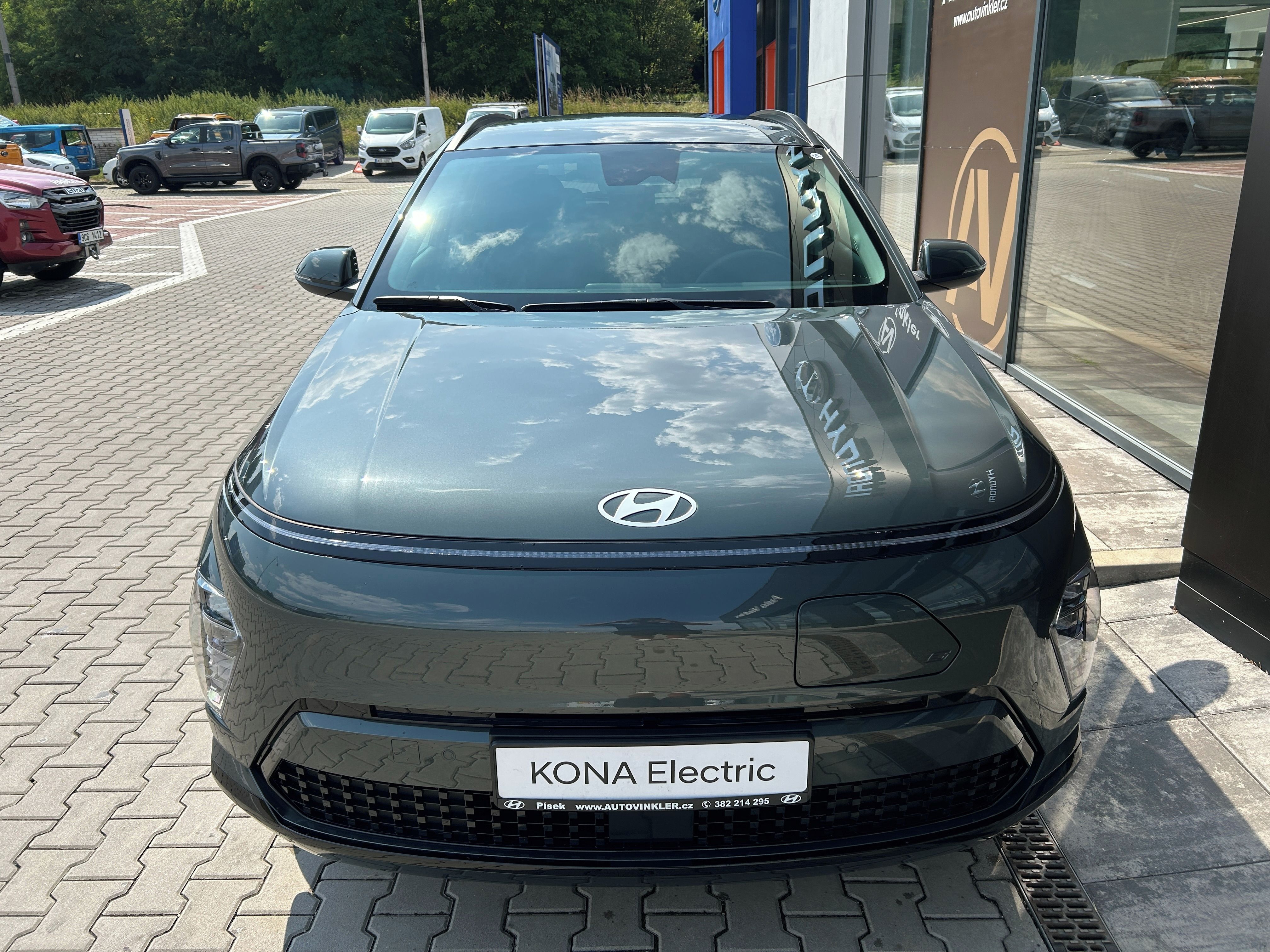 Hyundai Kona, EV 27 64,8 CZECH EDITION BLACK - fotka 2