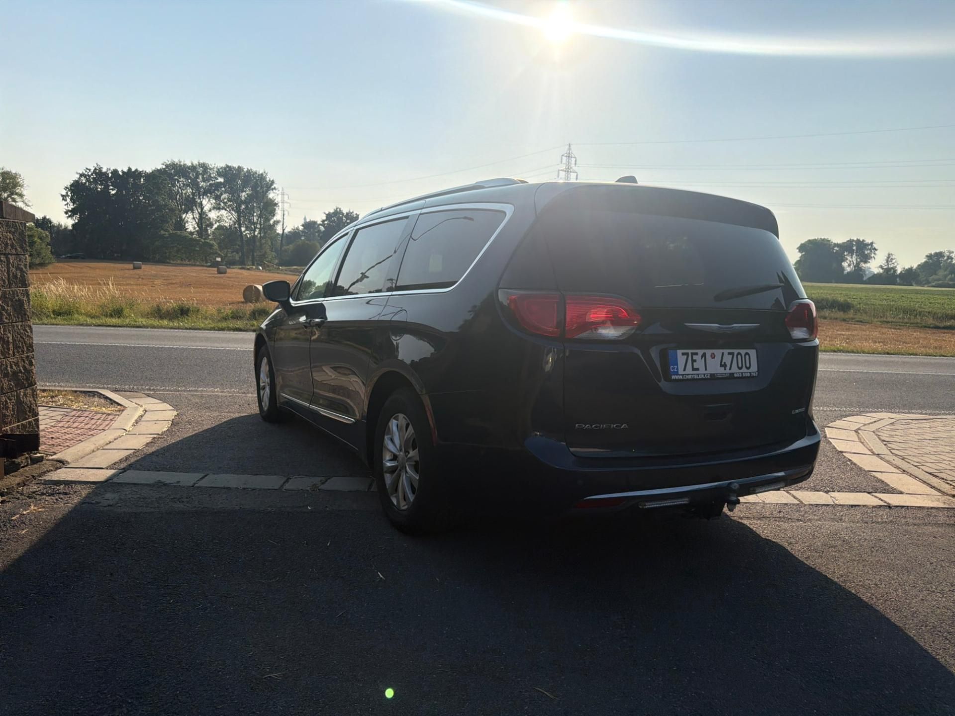 Chrysler Pacifica, 3,6 Limited LPG Radar 360 2018 - fotka 3