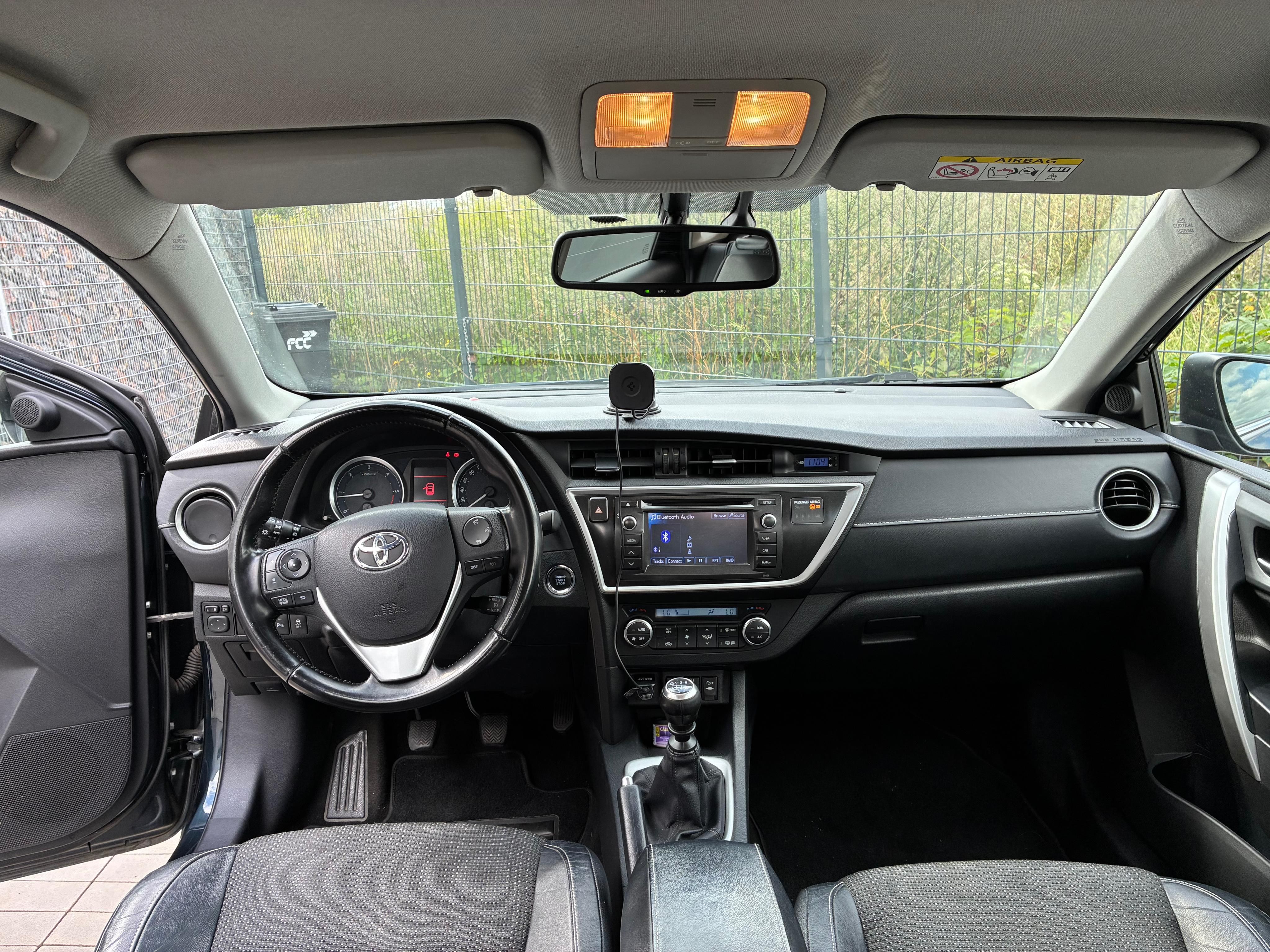 Toyota Auris, 2.0 D4D 2013 - fotka 3