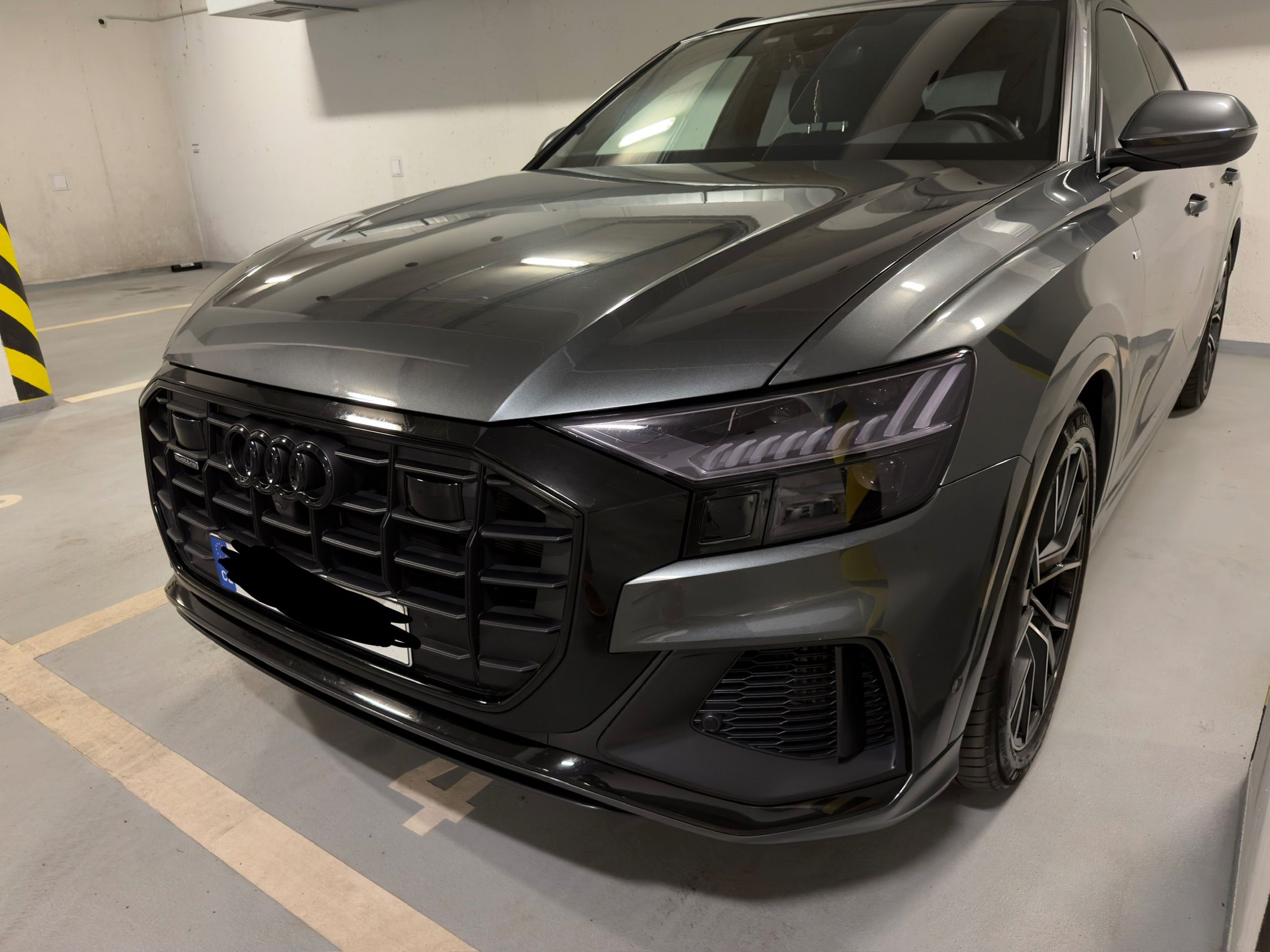 Audi Q8, 55 TFSI - fotka 5