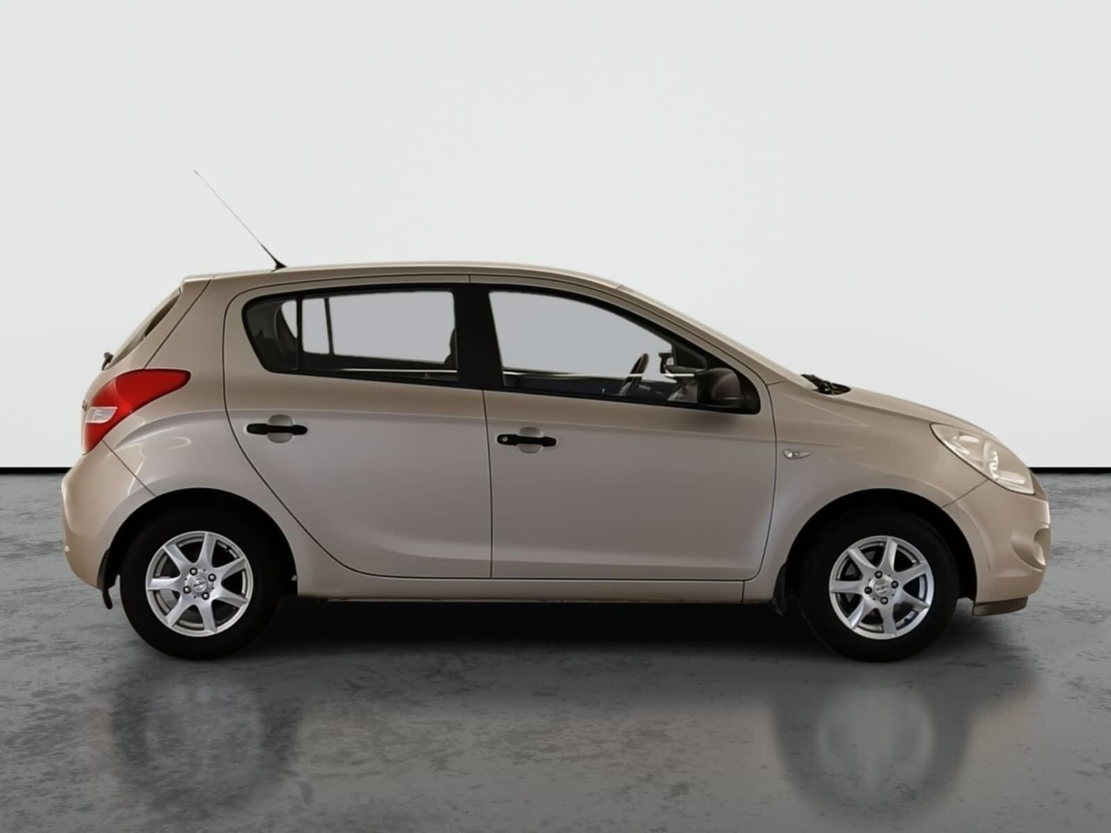 Hyundai i20, 1.2, Serv.kniha, po STK, Tažné - fotka 6