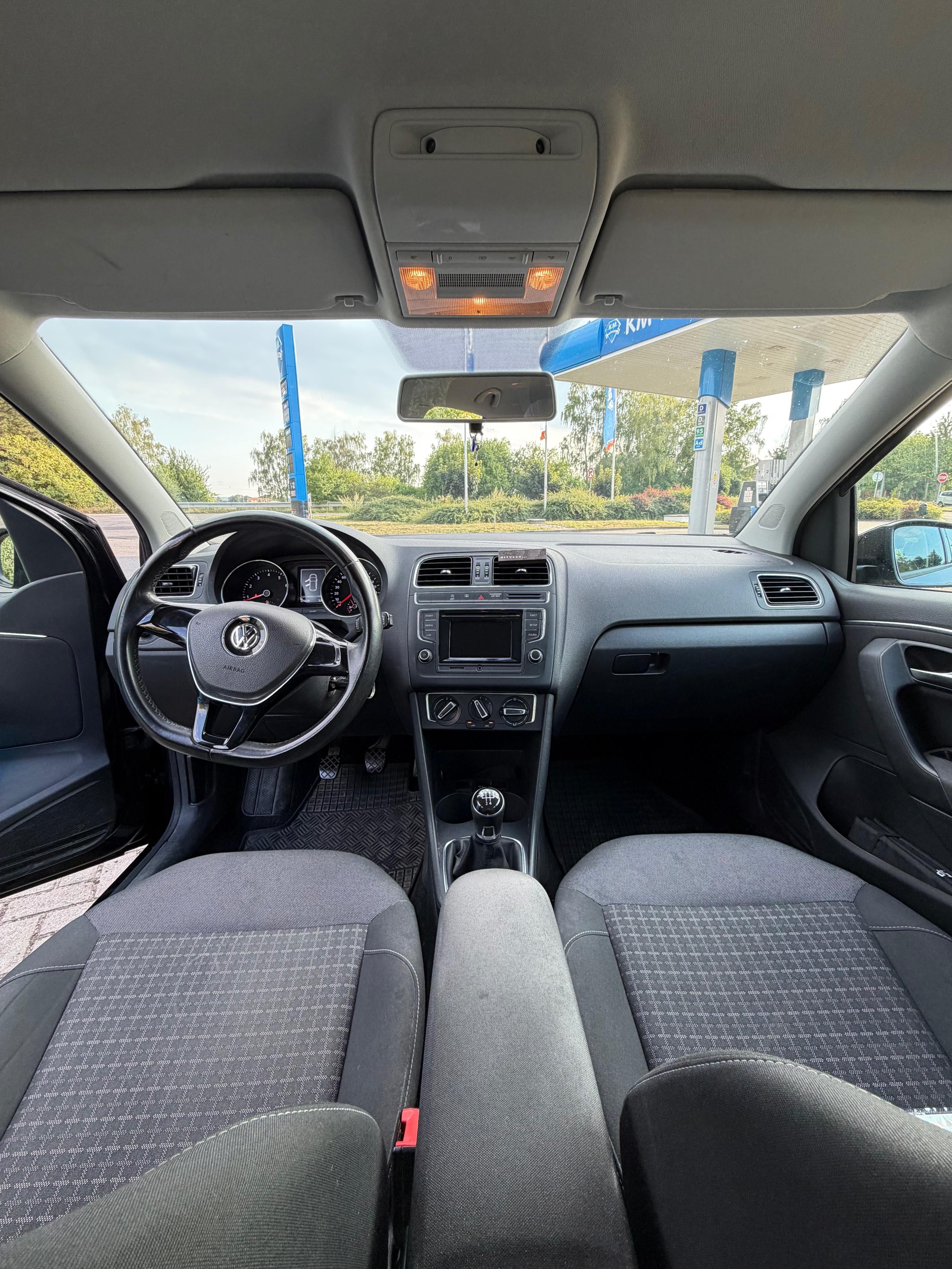 Volkswagen Polo, VW Polo, 1.2 TSI, nová STK - fotka 4