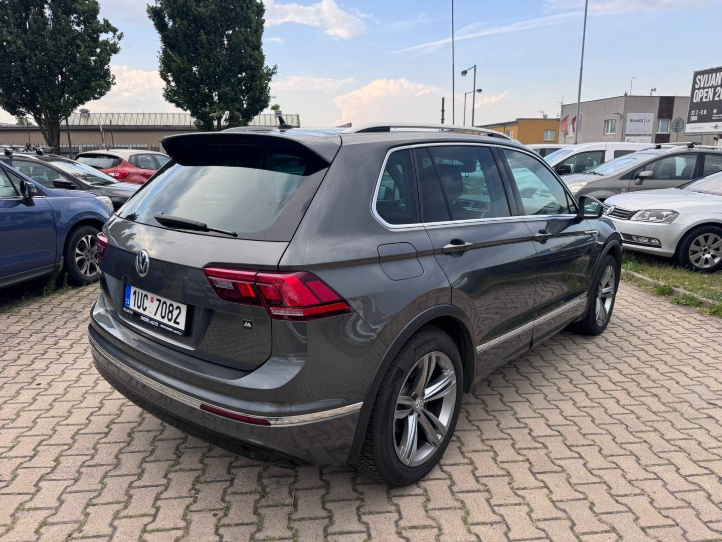 Volkswagen Tiguan, R-LINE 1,5 TSI 110 KW 1. MAJ - fotka 5