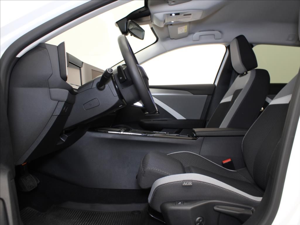 Opel Astra, 1,5 CDTI 96kW AT Tažné 1.maj.Č - fotka 6
