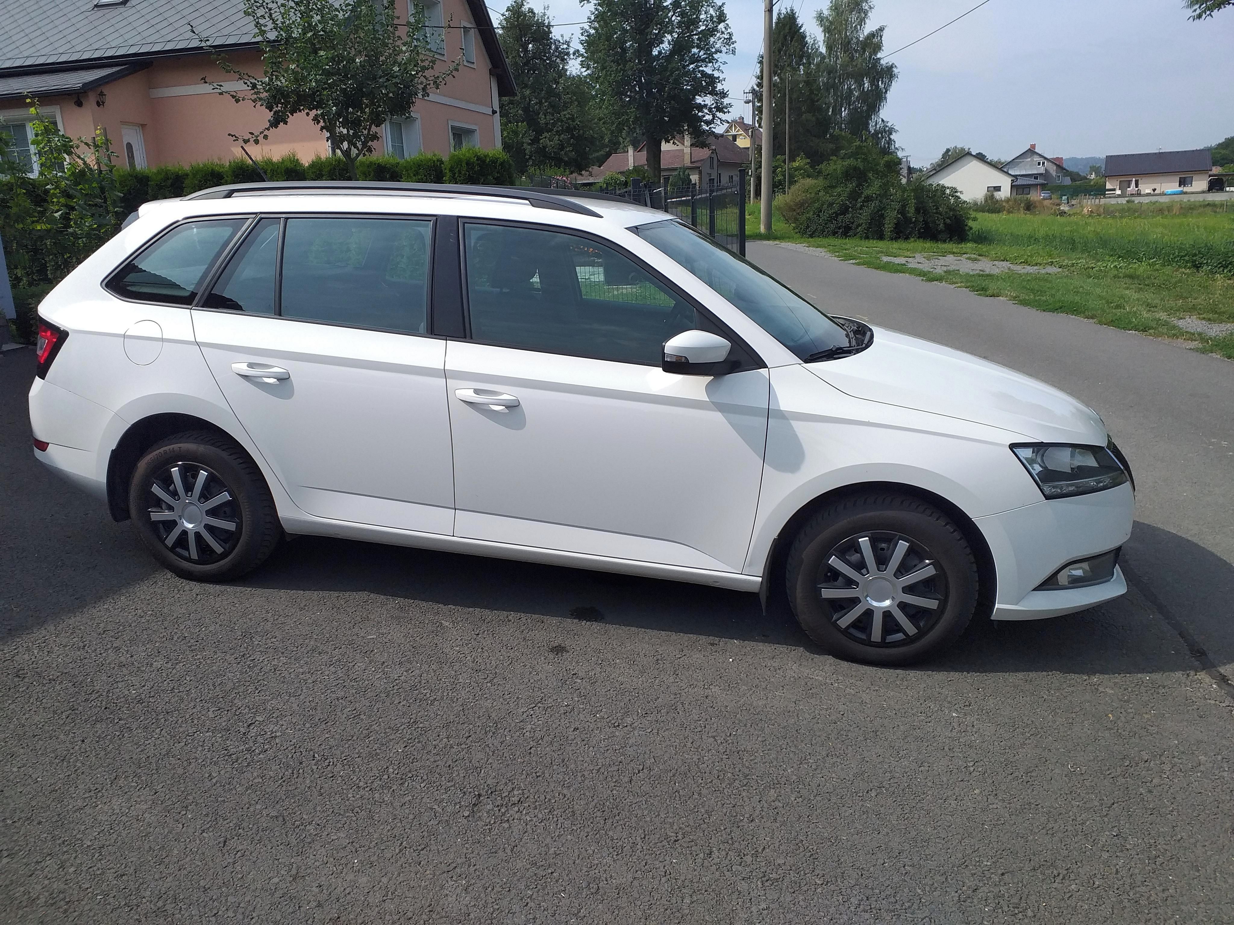 Škoda Fabia, COM.1,0 TSi,KLIMA,NAVIG.ESP,ČR - fotka 4