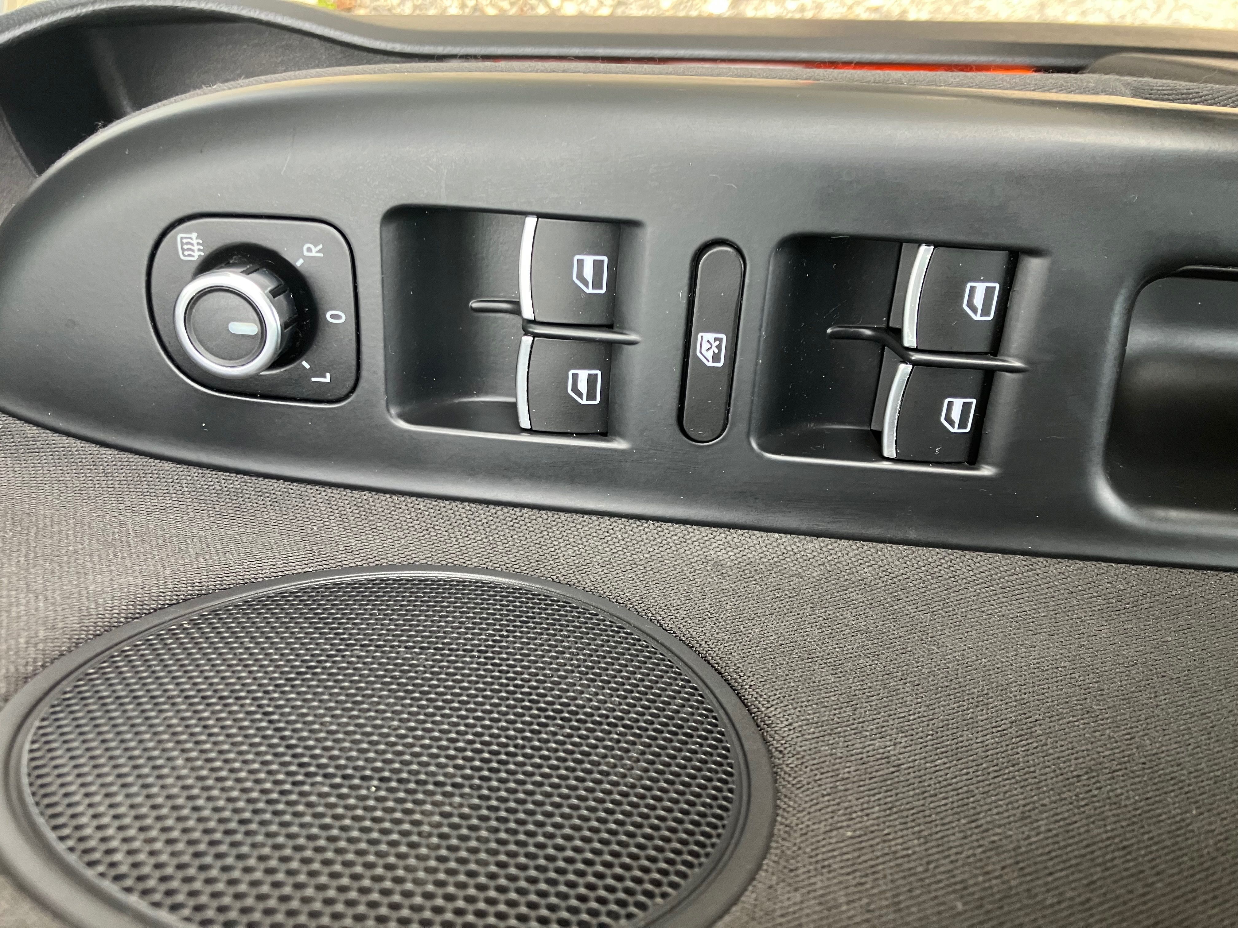 Volkswagen Golf Plus, 2.0TDI - fotka 5