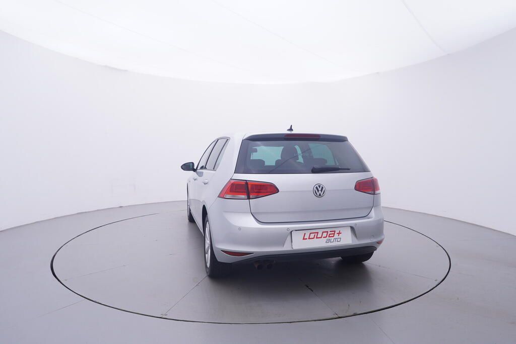 Volkswagen Golf, Lounge 1.4 TSI 110 kW - fotka 4