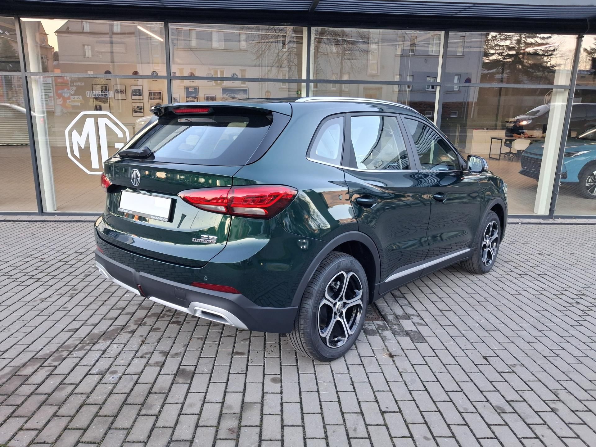 MG ZS, EMOTION Hybrid+ 145kW 4AT - fotka 4