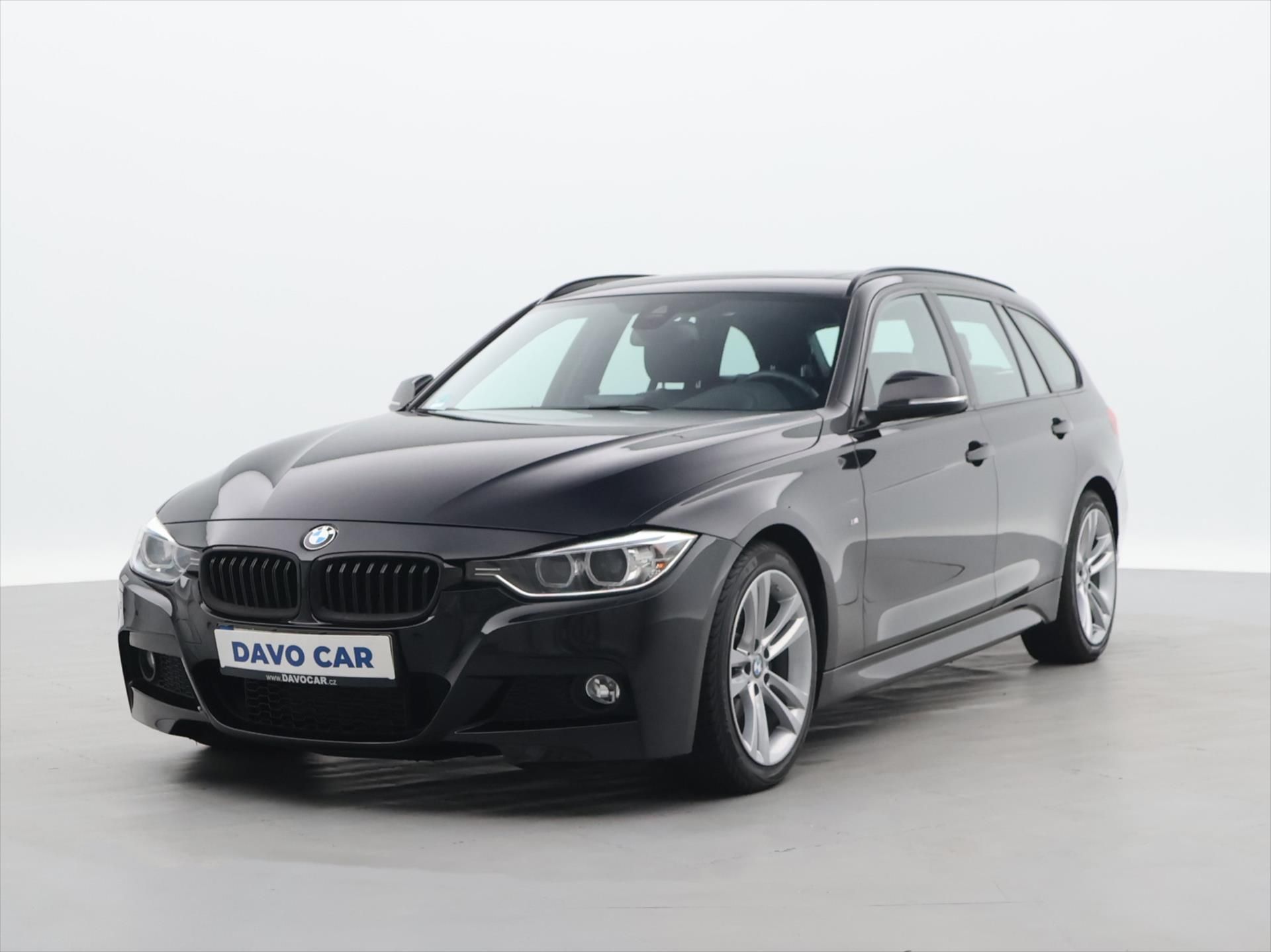 BMW Řada 3, 3.0 330d xDrive 190kW Touring - fotka 3