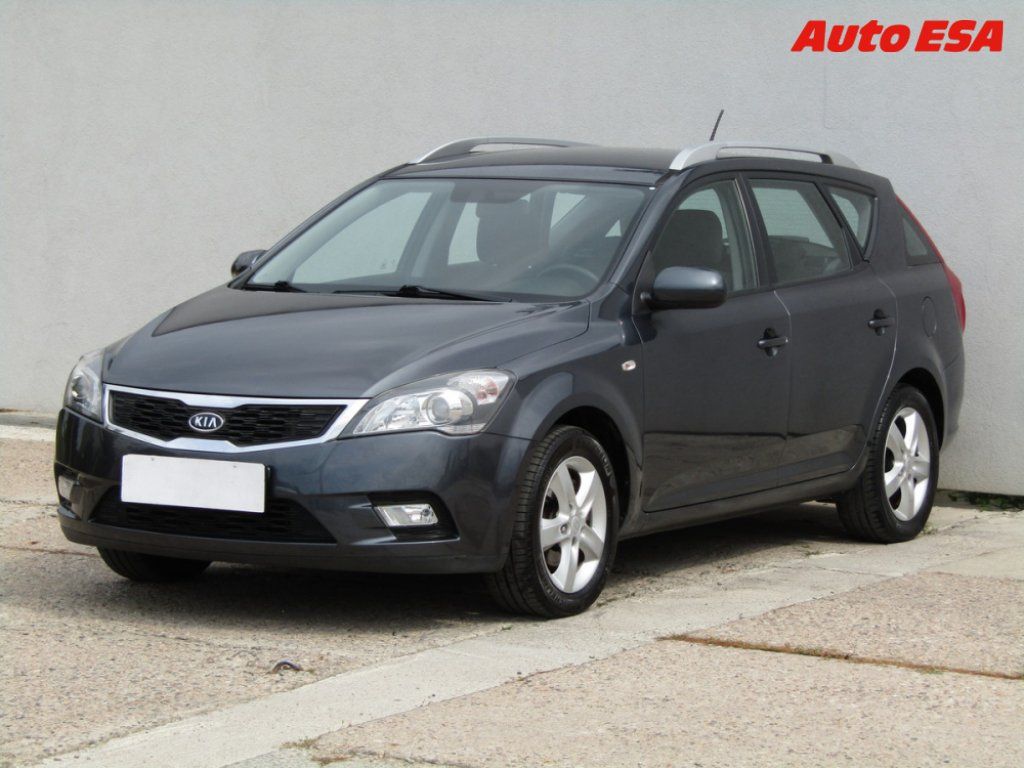 Kia Cee´d, 1.4i,Edition - fotka 3