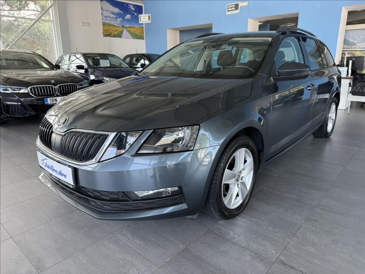 Škoda Octavia, 1,6   1.MAJ,SERVISKA,DPH,ČR - fotka 3