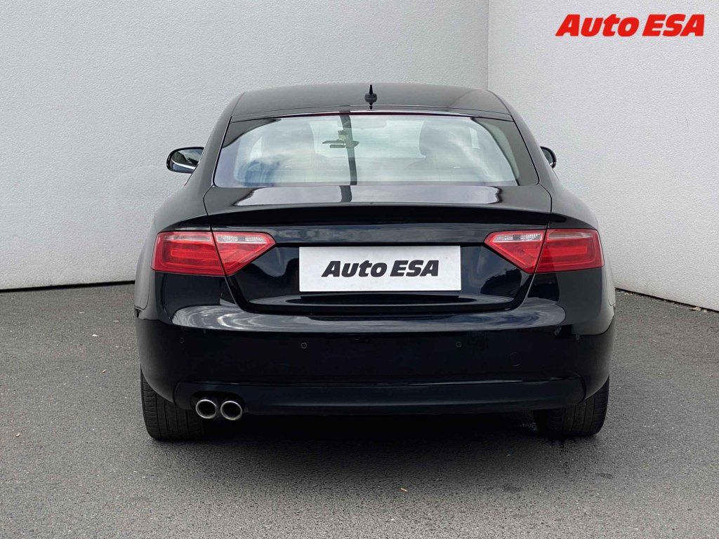 Audi A5, 2.0 TDi quattro s-tronic - fotka 5