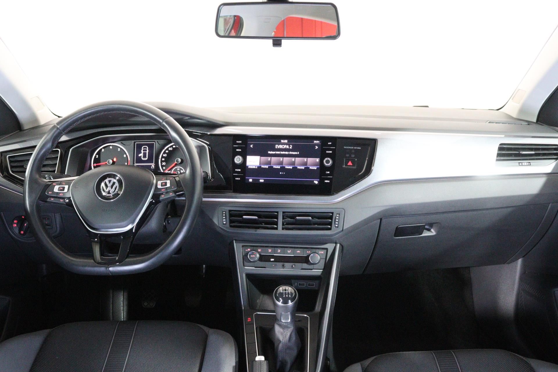 Volkswagen Polo, Highline 1,0 TSI 85kW - fotka 5