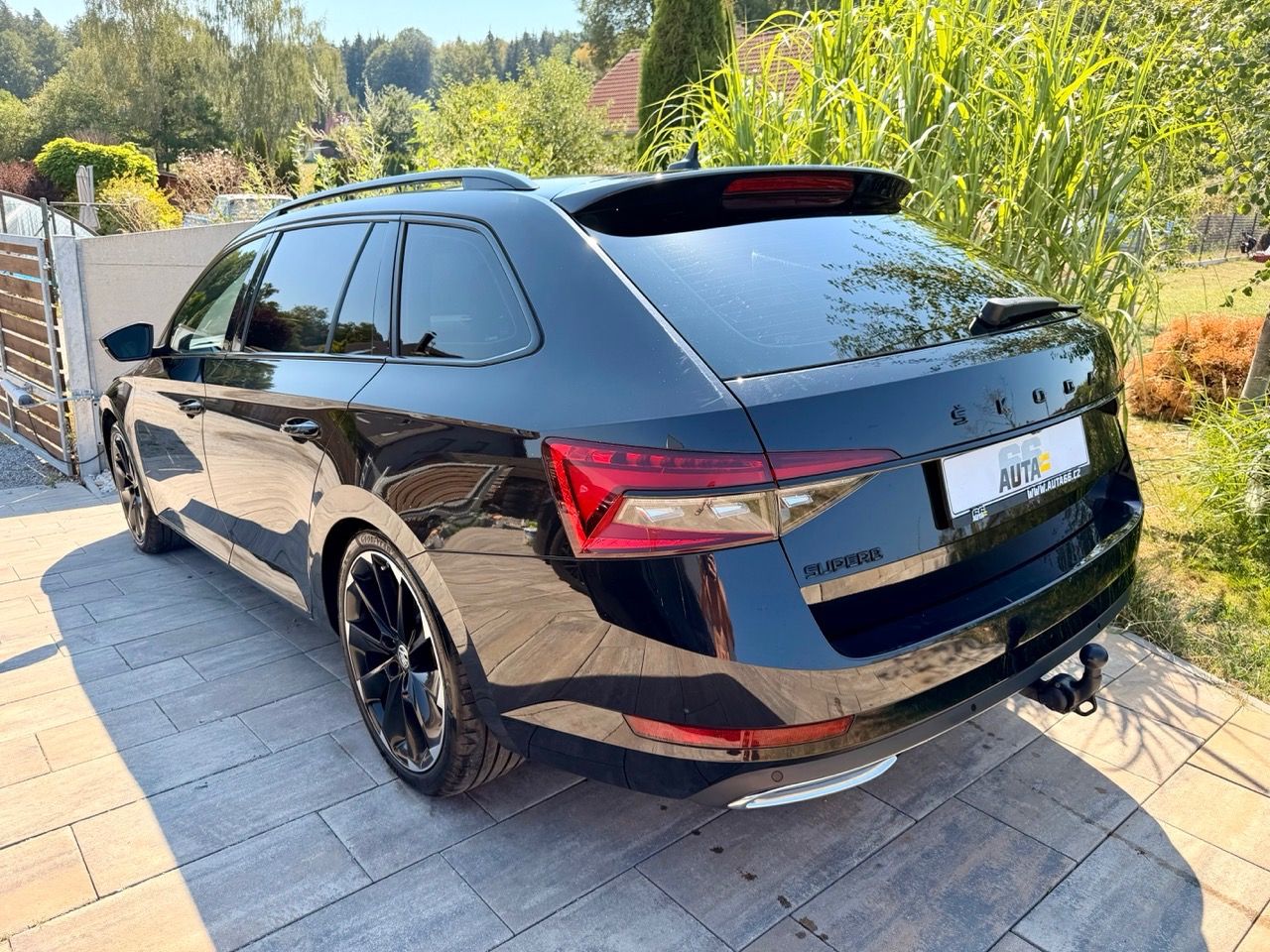 Škoda Superb, Sporline 147kW DSG| 1.maj | ČR - fotka 3