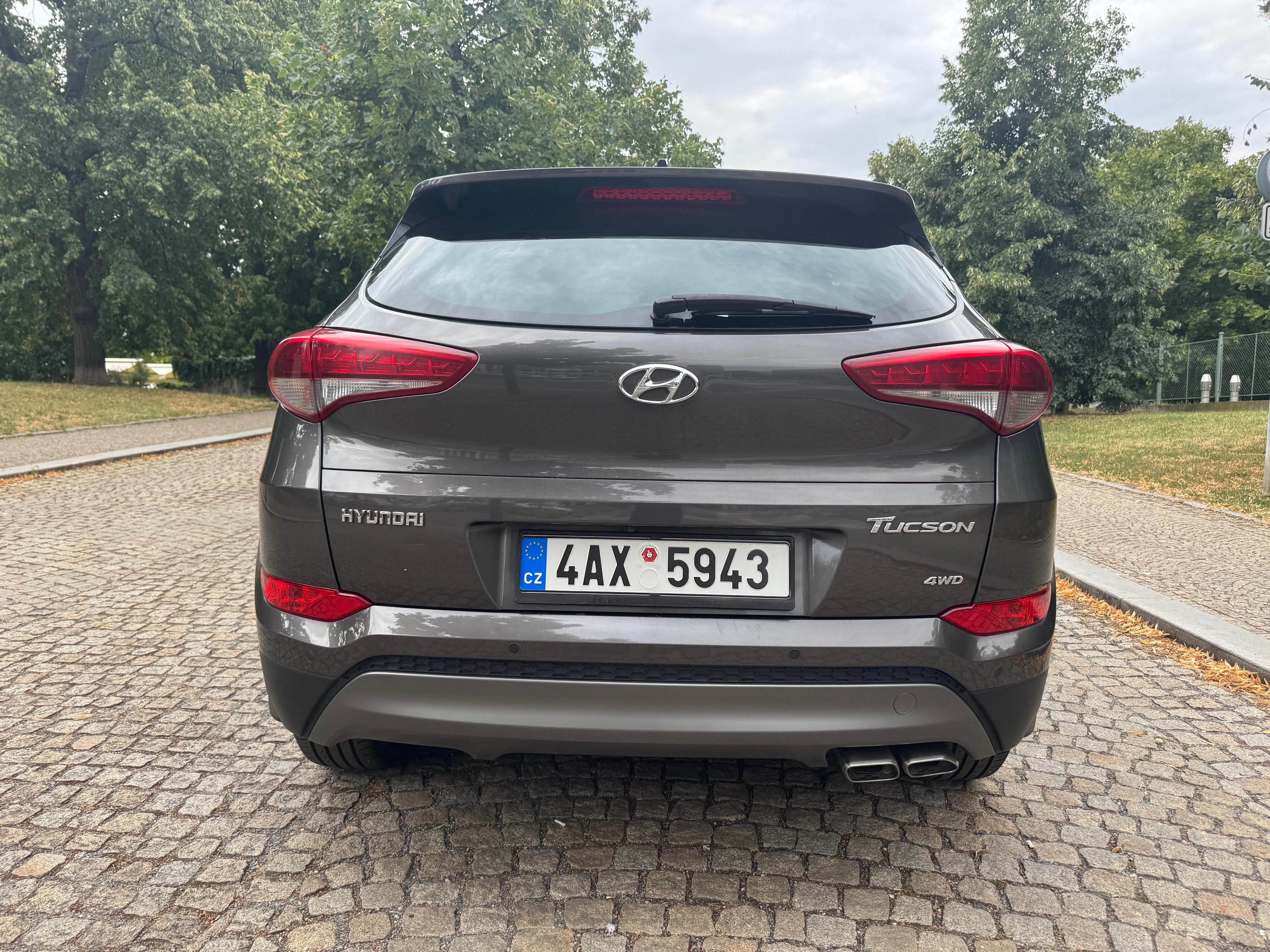 Hyundai Tucson, 2.0CRDi, 1.MAJ,ČR,SERVISKA 4X4 - fotka 4