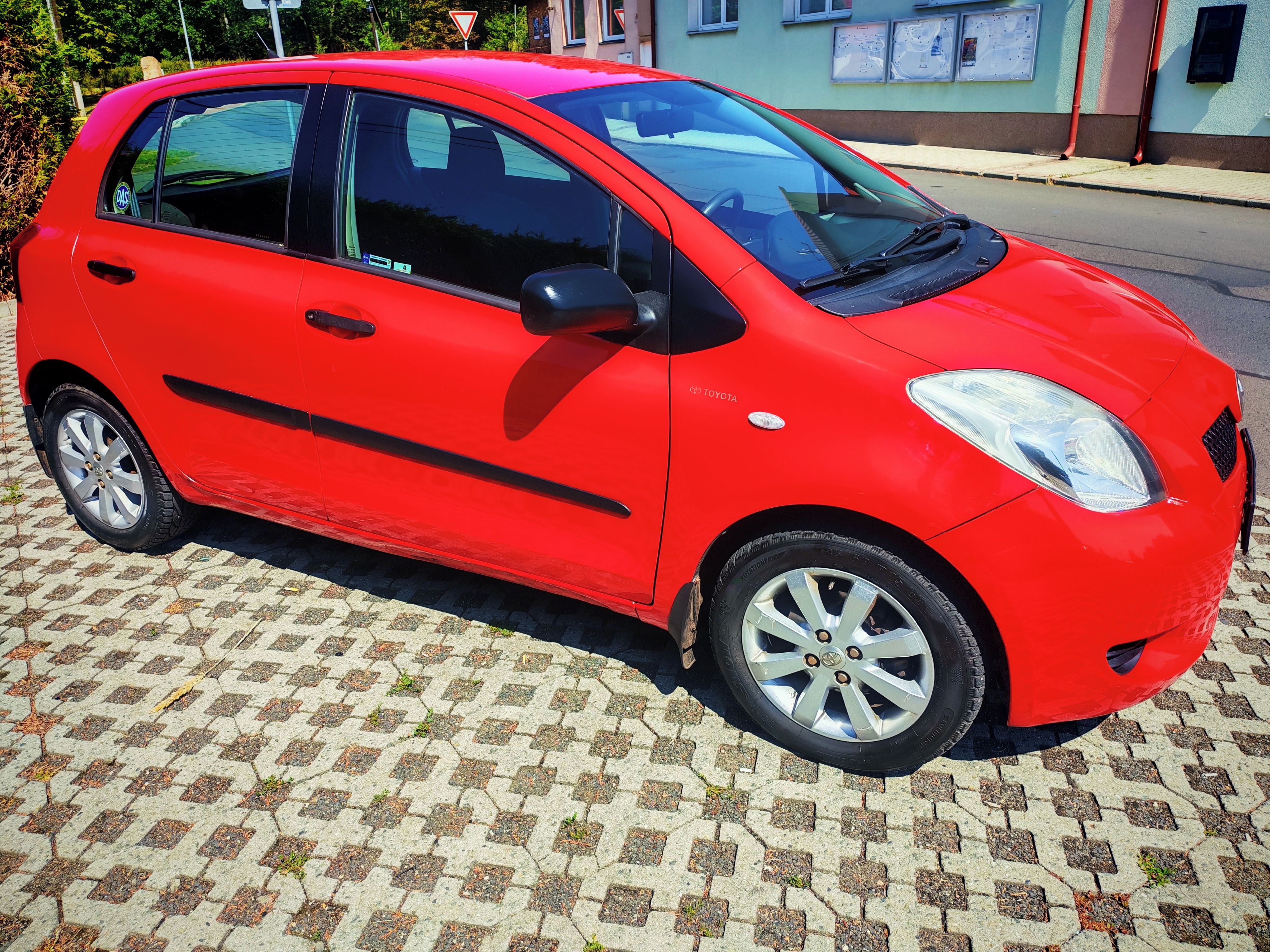 Toyota Yaris, 1.3 - fotka 6