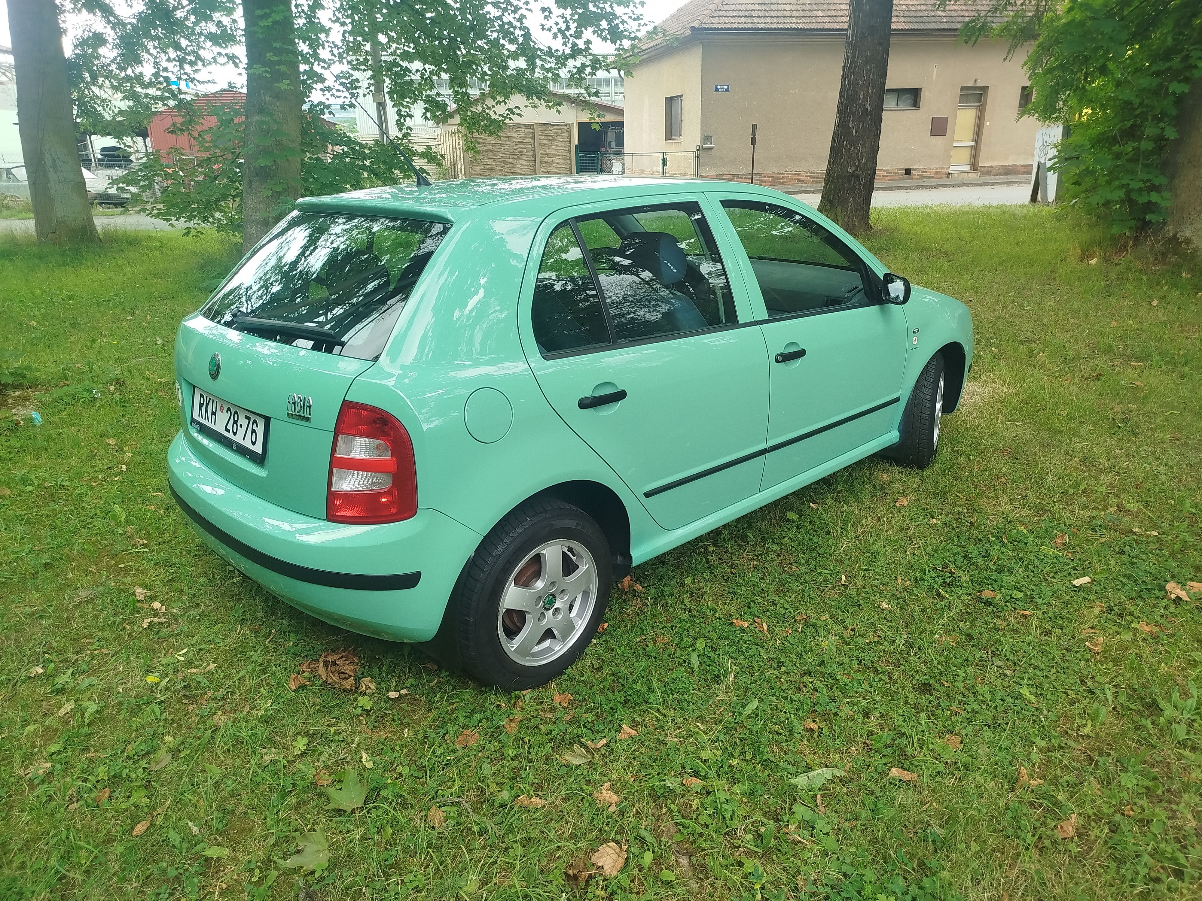 Škoda Fabia, škoda fabia 1.4 MPi - fotka 3
