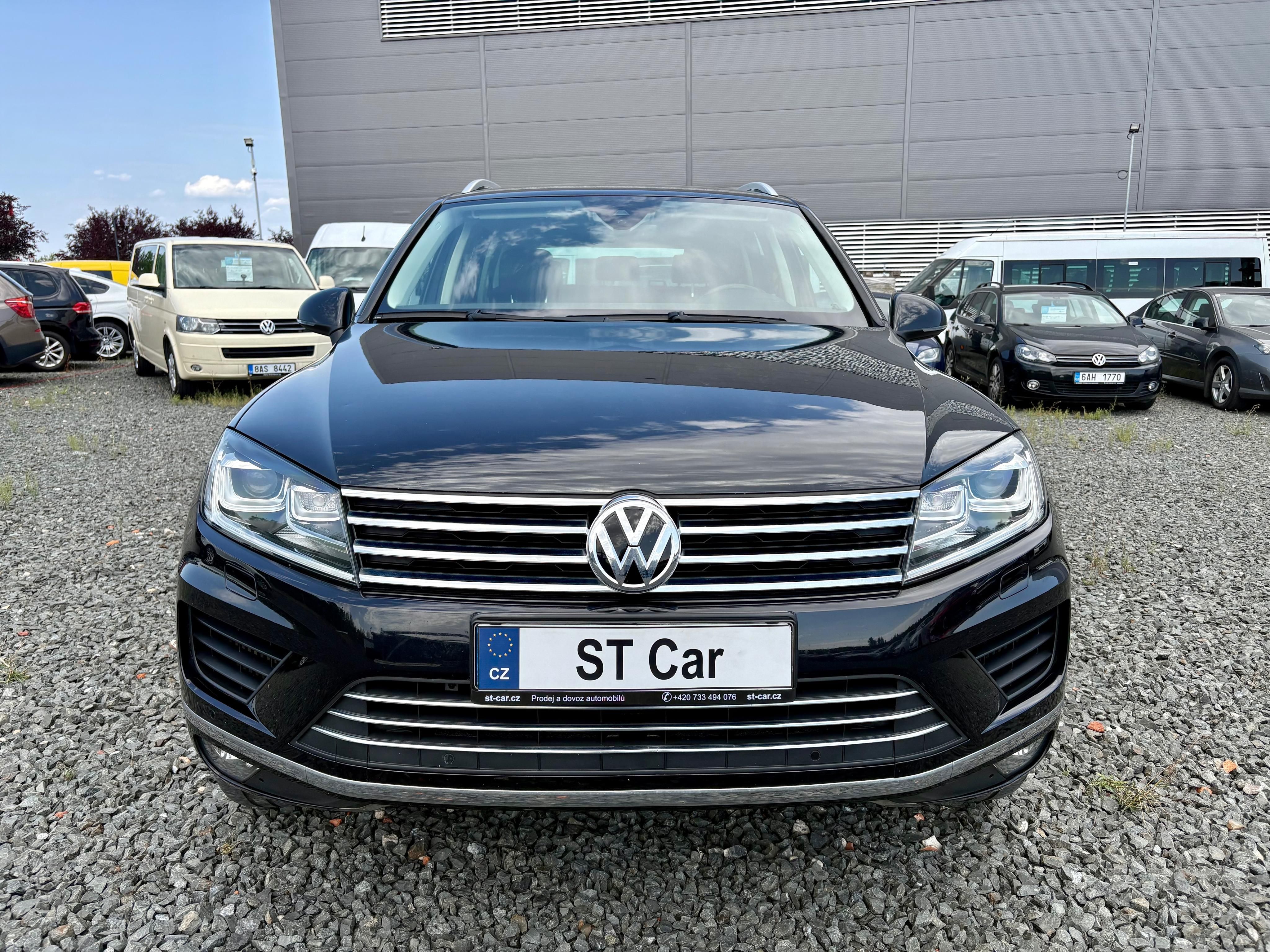 Volkswagen Touareg, 3.0TDi 193kw 4x4 DSG Executive - fotka 2