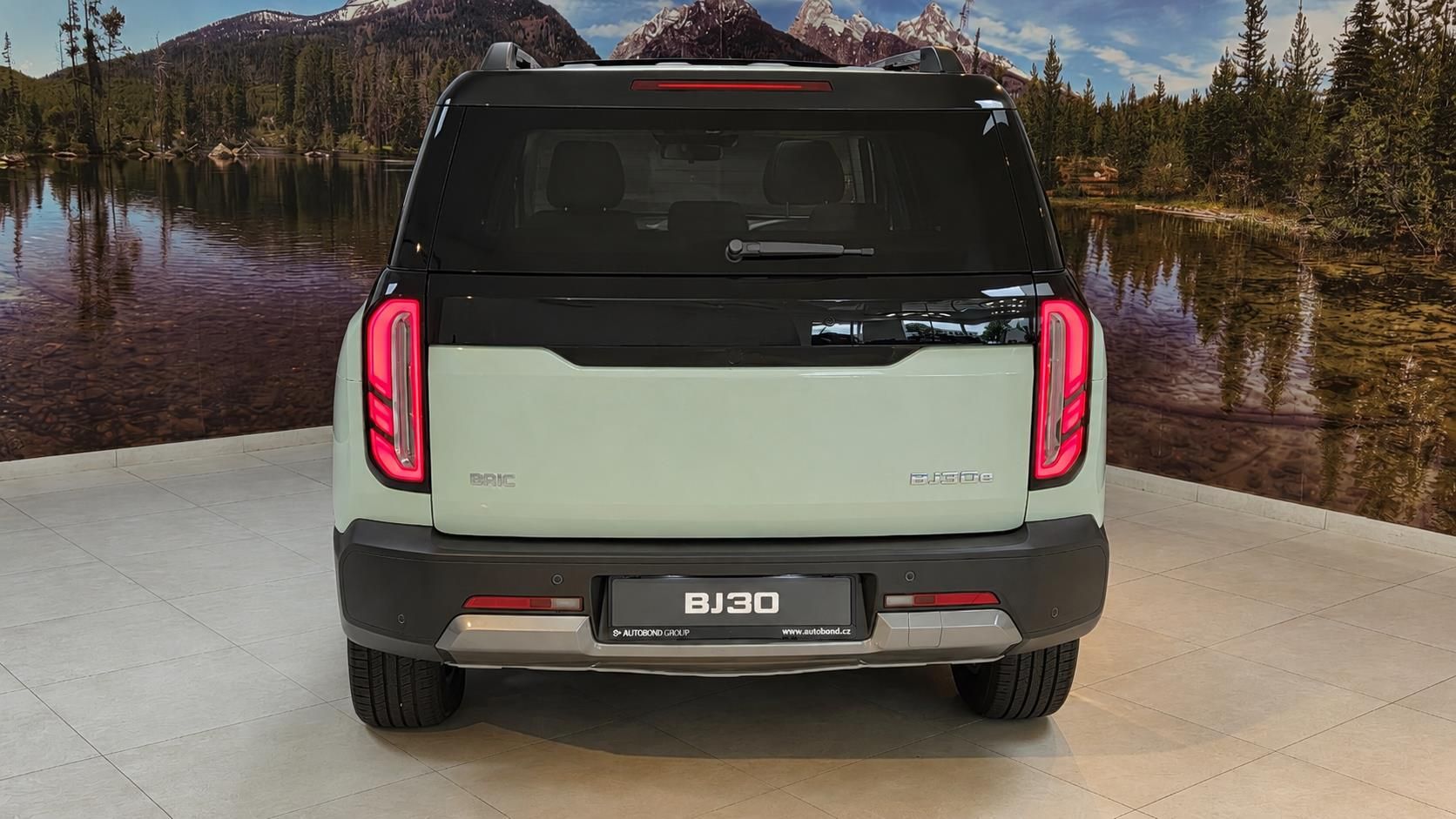 BAIC BJ30, HEV 1.5T 209kW 2DHT 4x4 - fotka 6