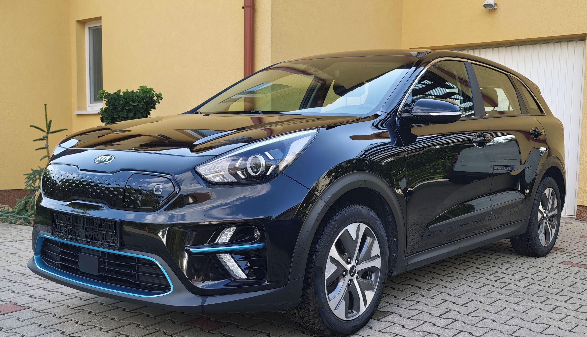 Kia Niro, 64 kWh Tažné SoH 100 % 3fáze