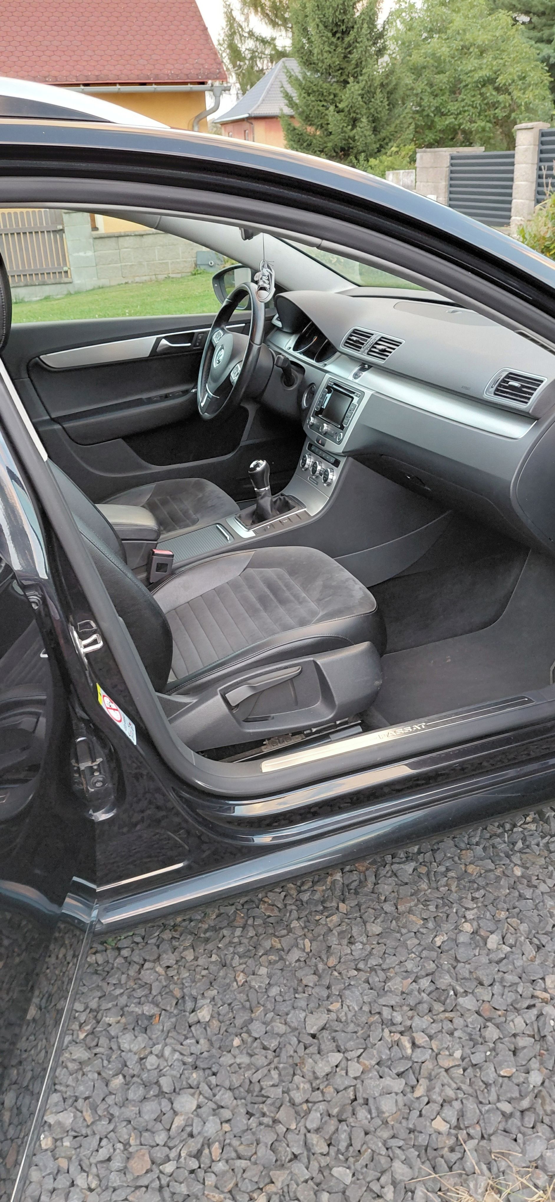 Volkswagen Passat, 2.0.TDI 130KW - fotka 6