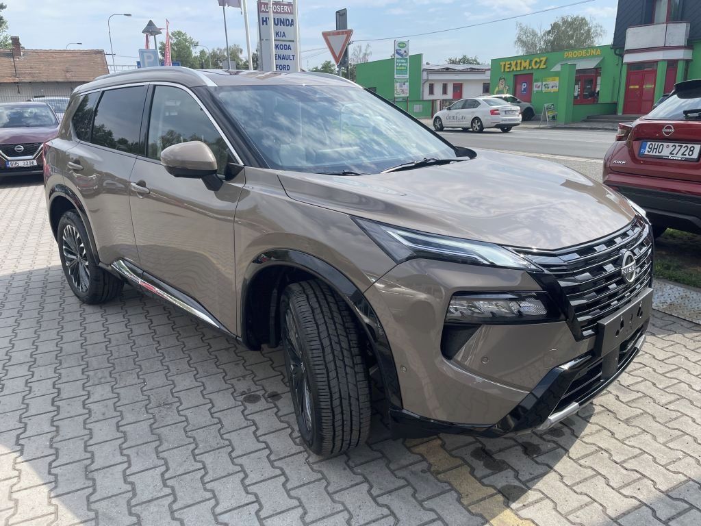 Nissan X-Trail, E-Power 213PS 4WD Tek Ok Bo Na