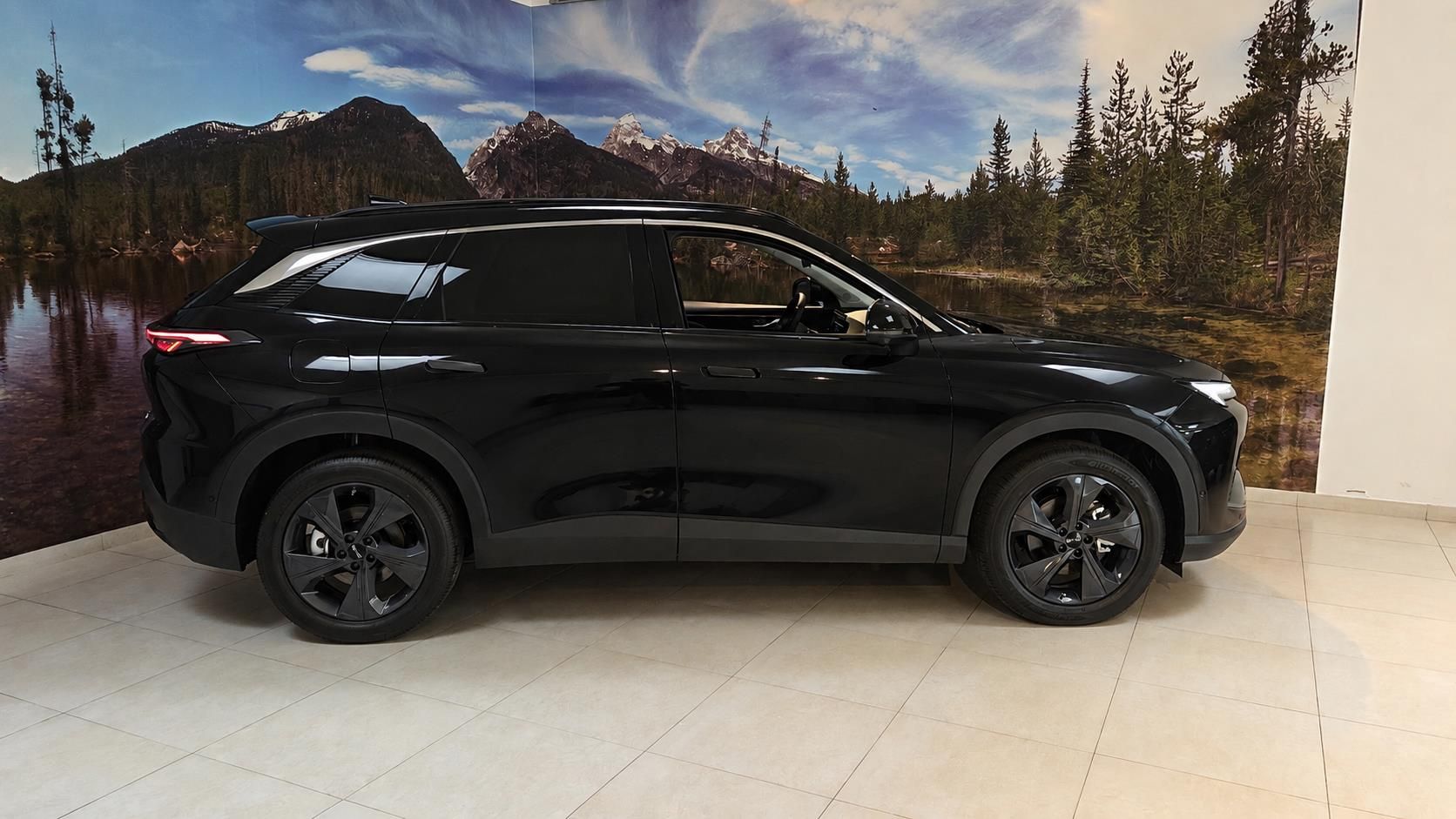 BAIC X55, 1.5T 130kW 7DCT 4x2 ALL IN MY2 - fotka 4